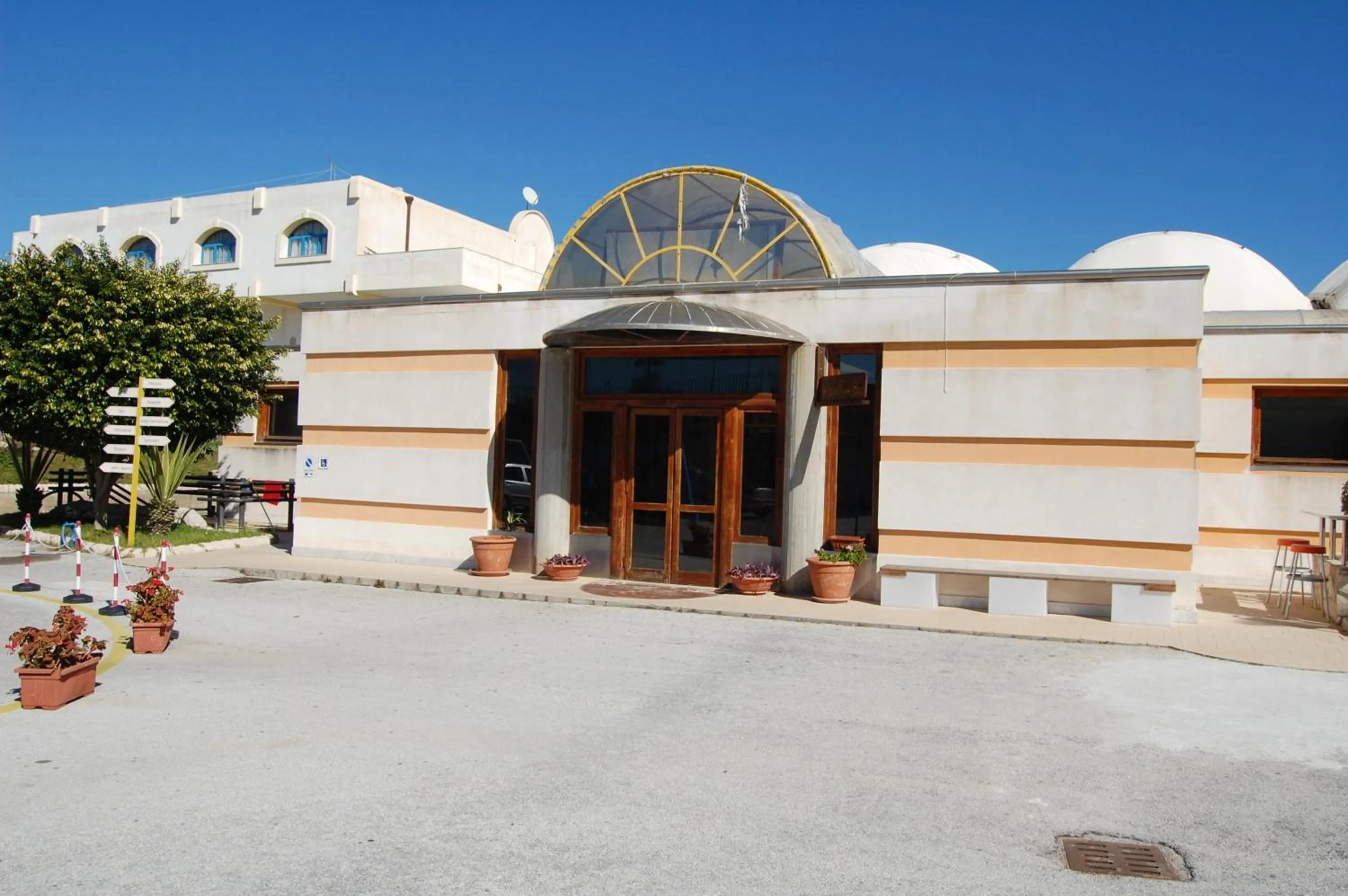 Property building in Hotel Club Pegaso