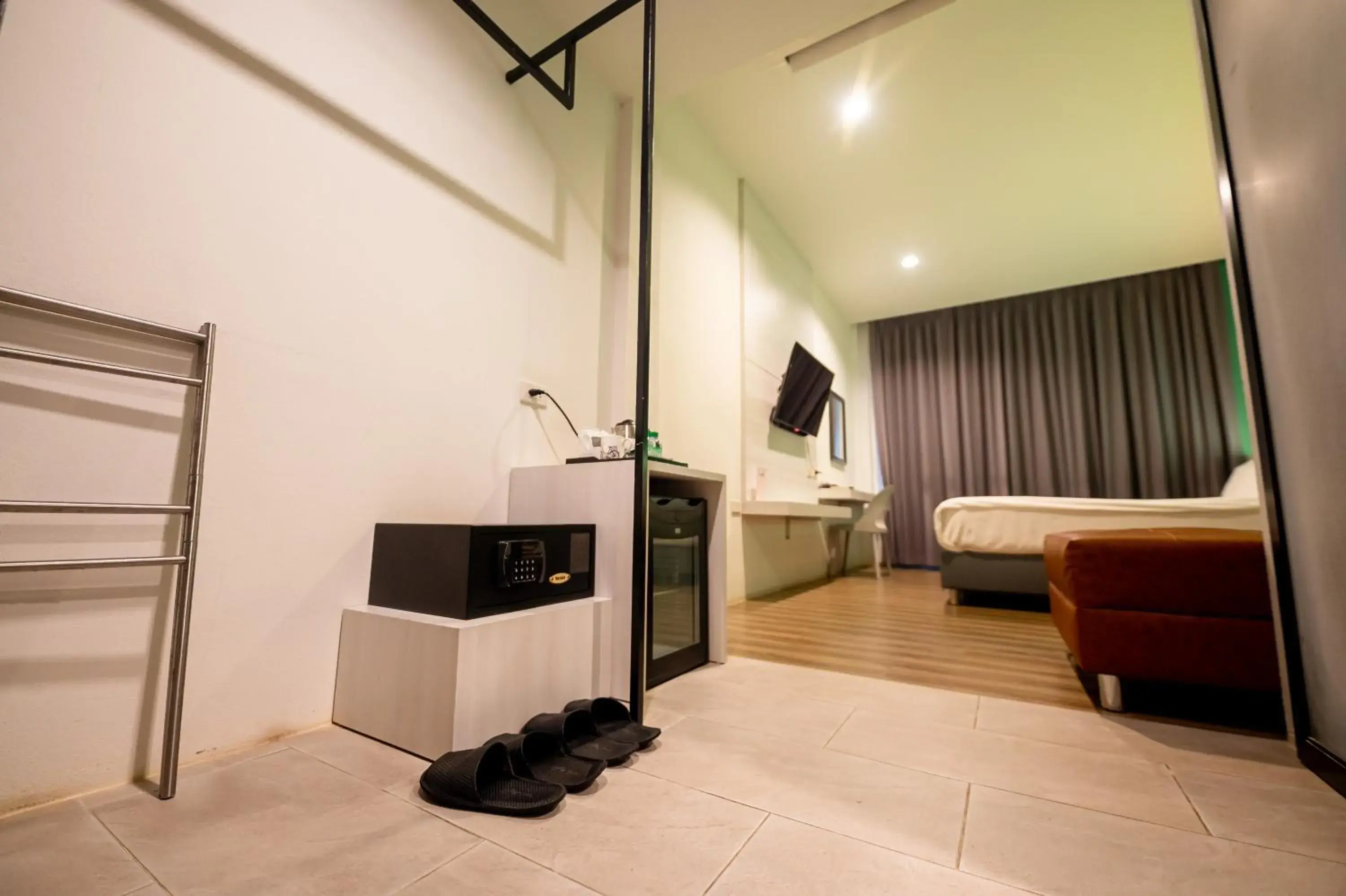 Photo of the whole room, Bed in TOBEDzZ HOTEL Photo of the whole room, Bed in TOBEDzZ HOTEL