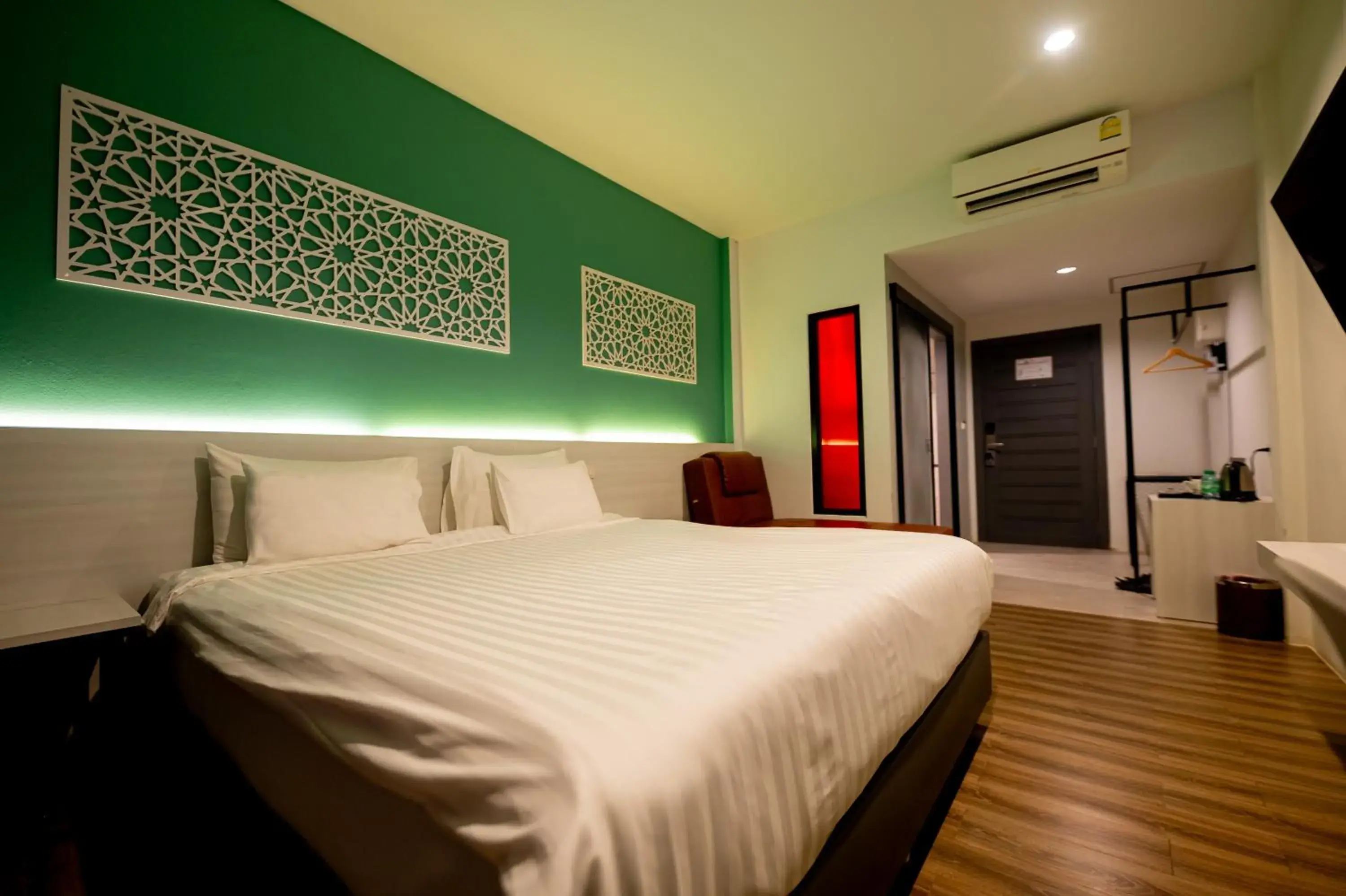 Photo of the whole room, Bed in TOBEDzZ HOTEL Photo of the whole room, Bed in TOBEDzZ HOTEL