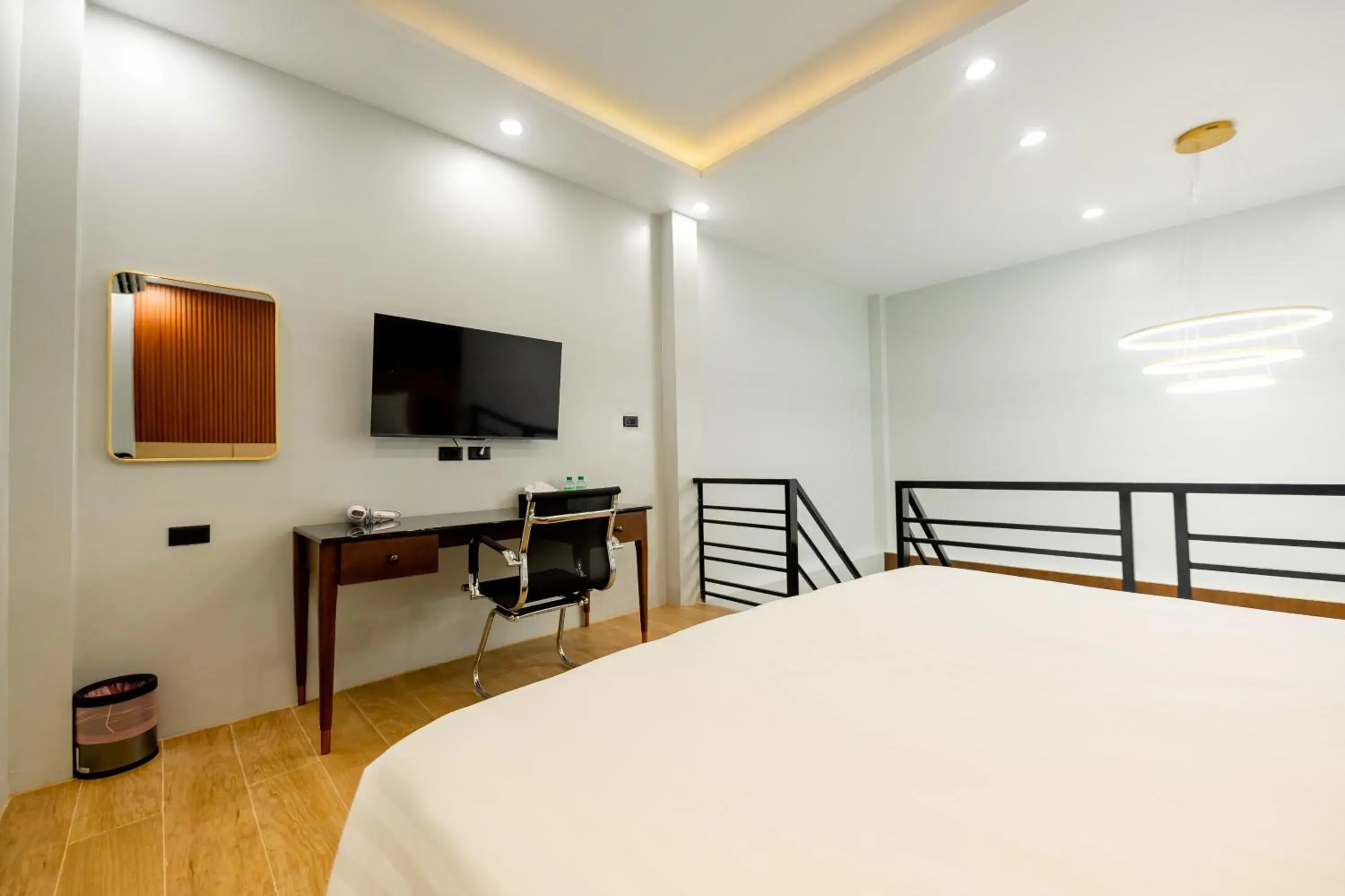 Photo of the whole room, Bed in TOBEDzZ HOTEL Photo of the whole room, Bed in TOBEDzZ HOTEL