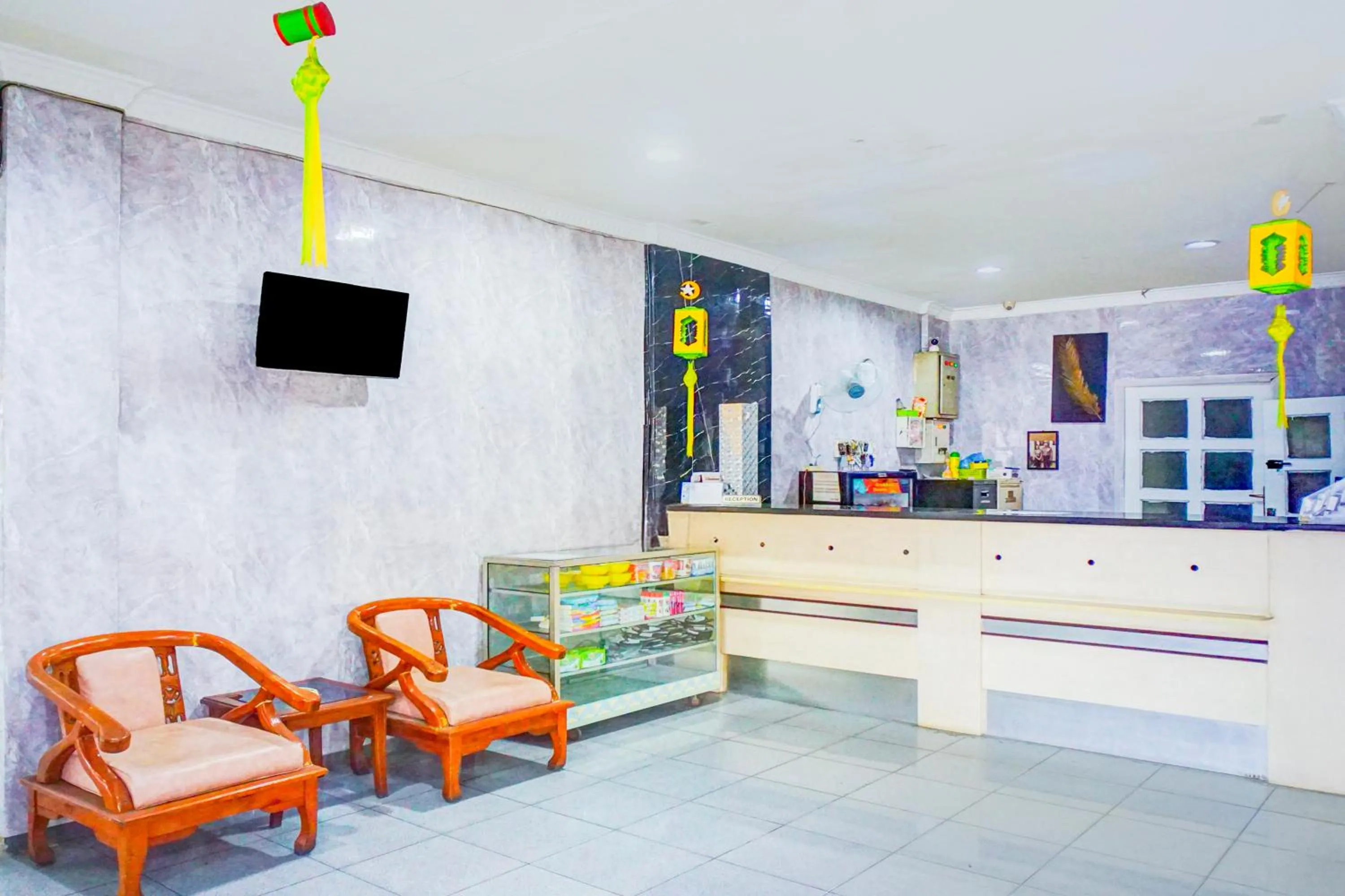 Lobby or reception in Hotel O Asyaffirah Near Masjid Raya Al Mashun SM Raja Medan