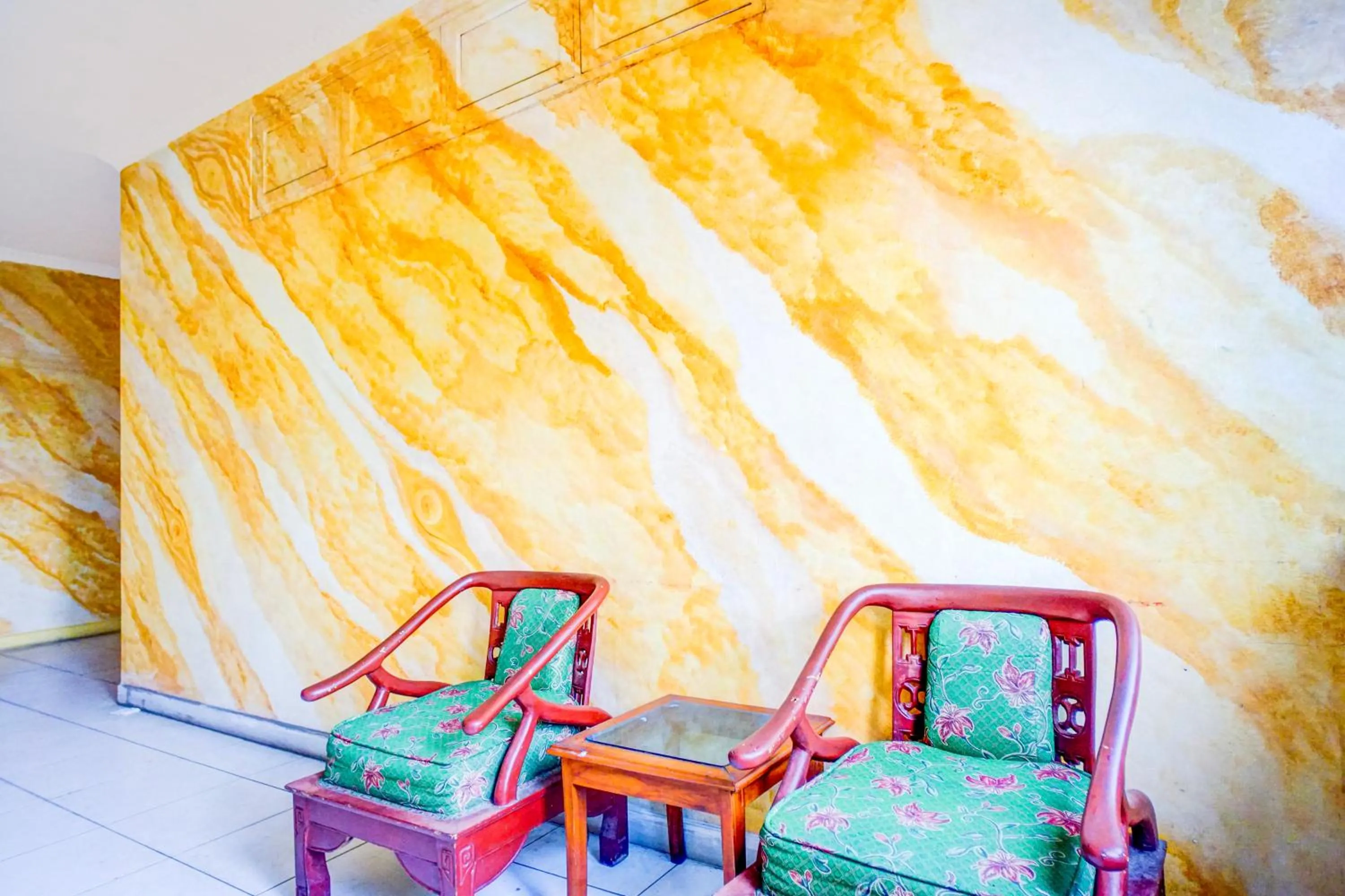 Seating area in Hotel O Asyaffirah Near Masjid Raya Al Mashun SM Raja Medan