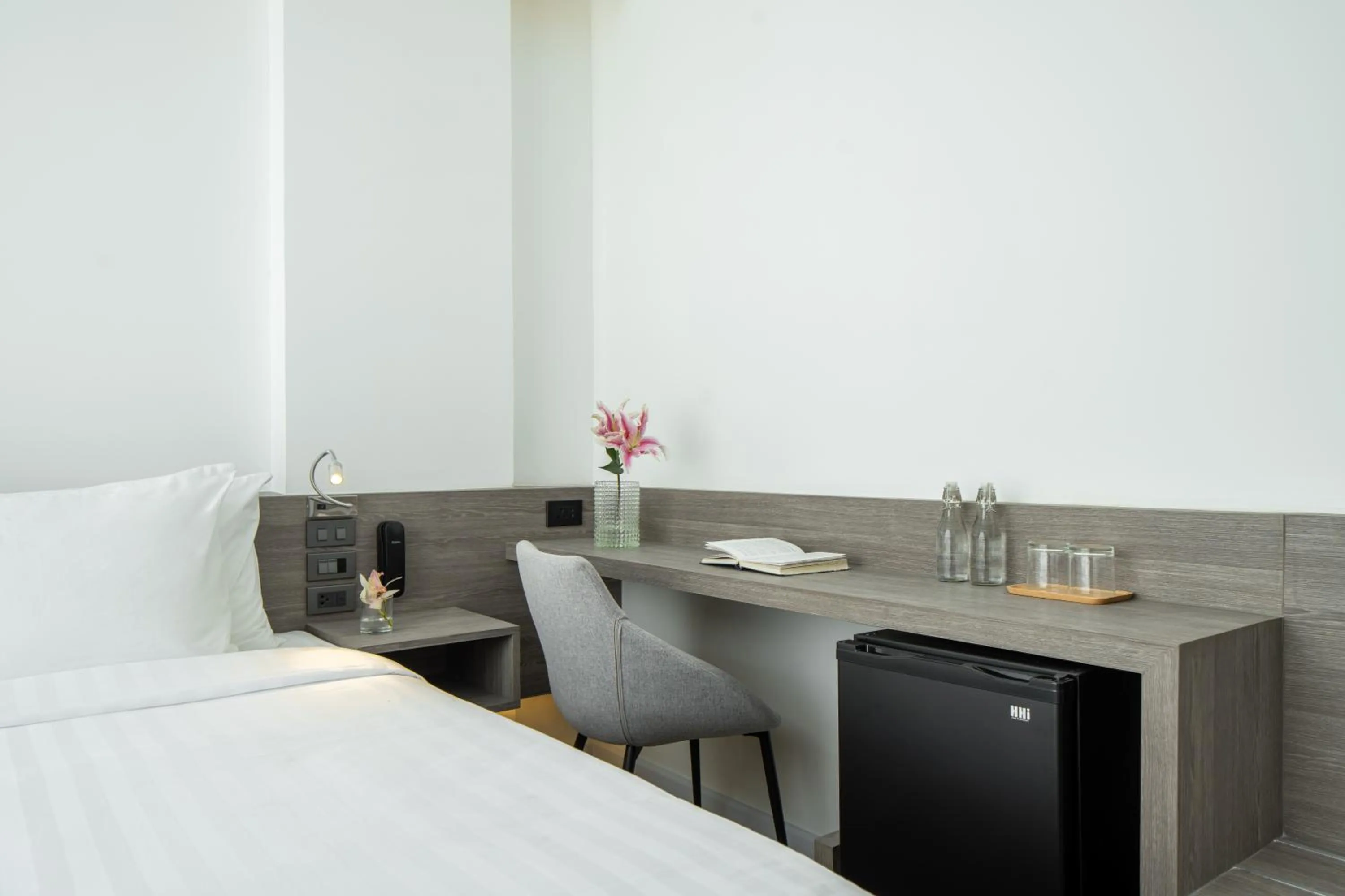 Bed in Amarin Hotel Rama 8