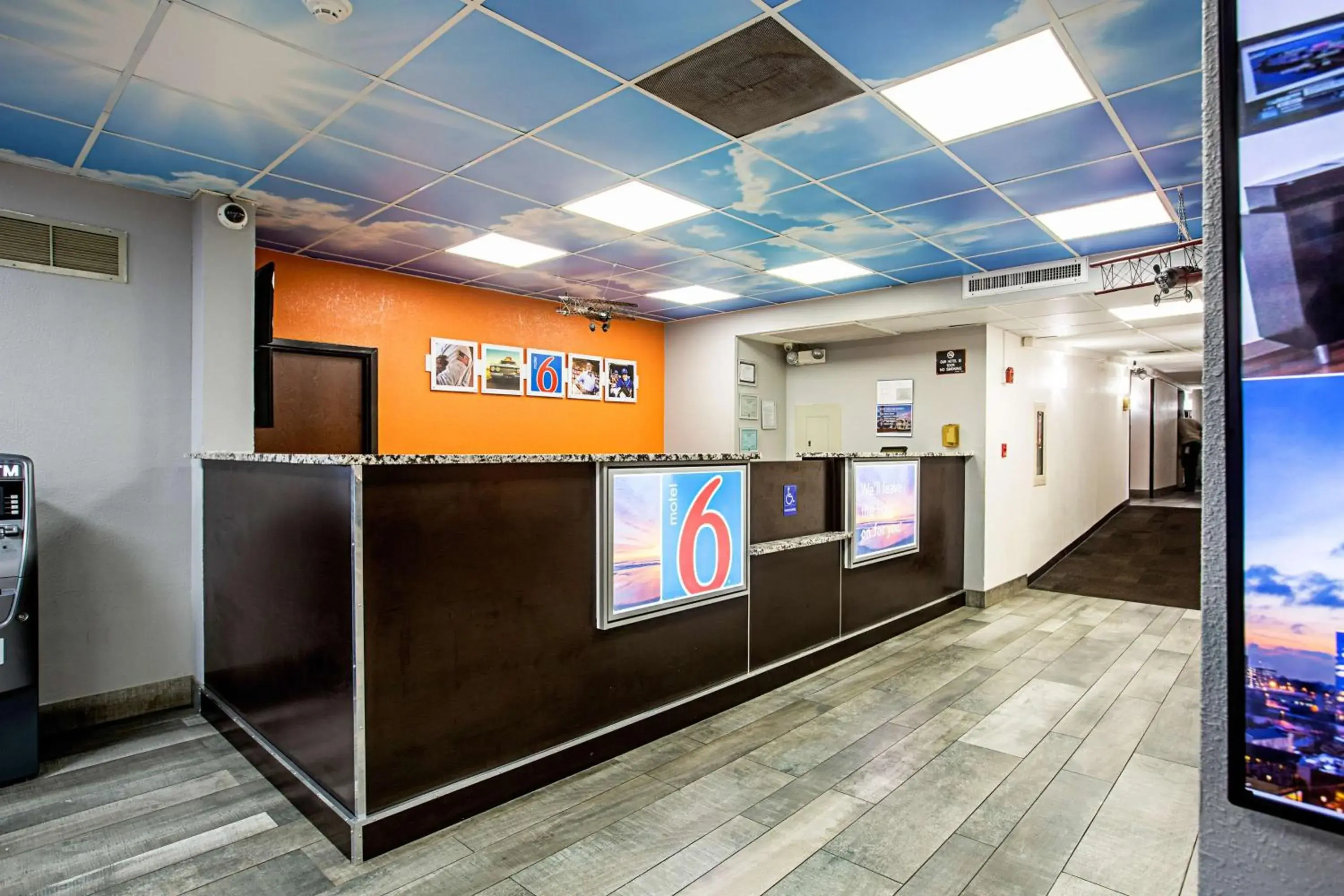 Lobby or reception in Motel 6-Atlanta, GA - Atlanta Airport Lobby or reception in Motel 6-Atlanta, GA - Atlanta Airport