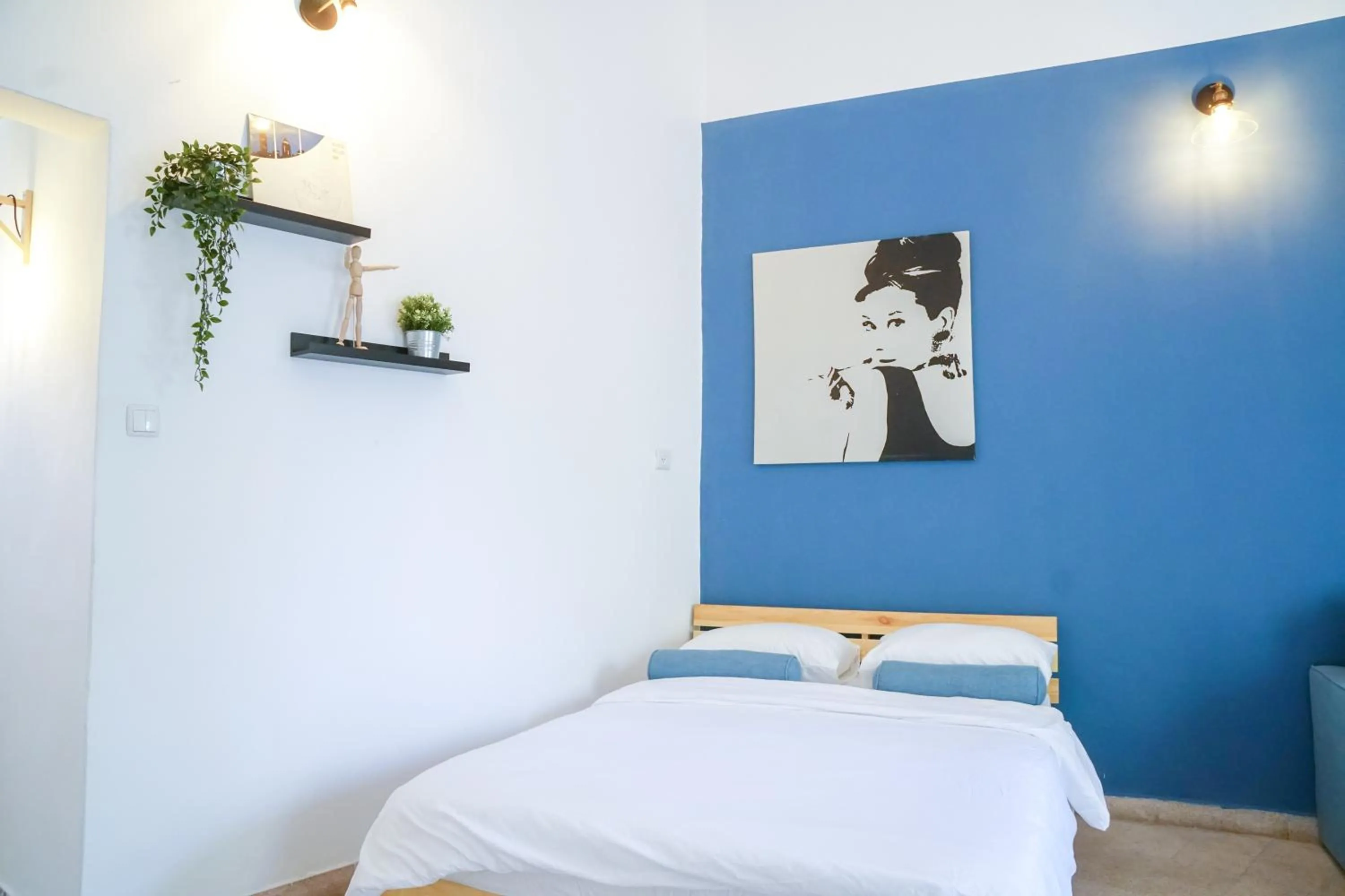 Bed in Mayer 8 Hotel By Peraia