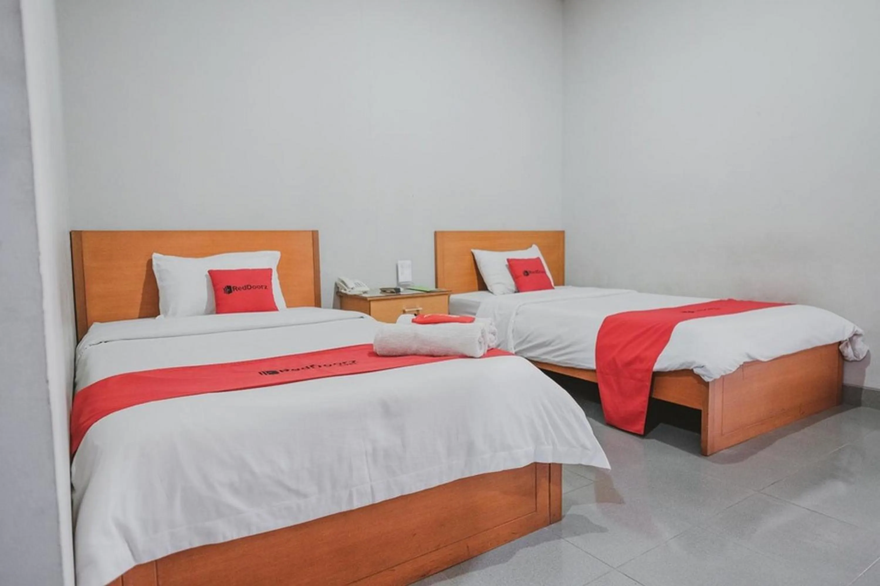 Bedroom, Bed in RedDoorz Premium @ Jalan Pal 10 Jambi