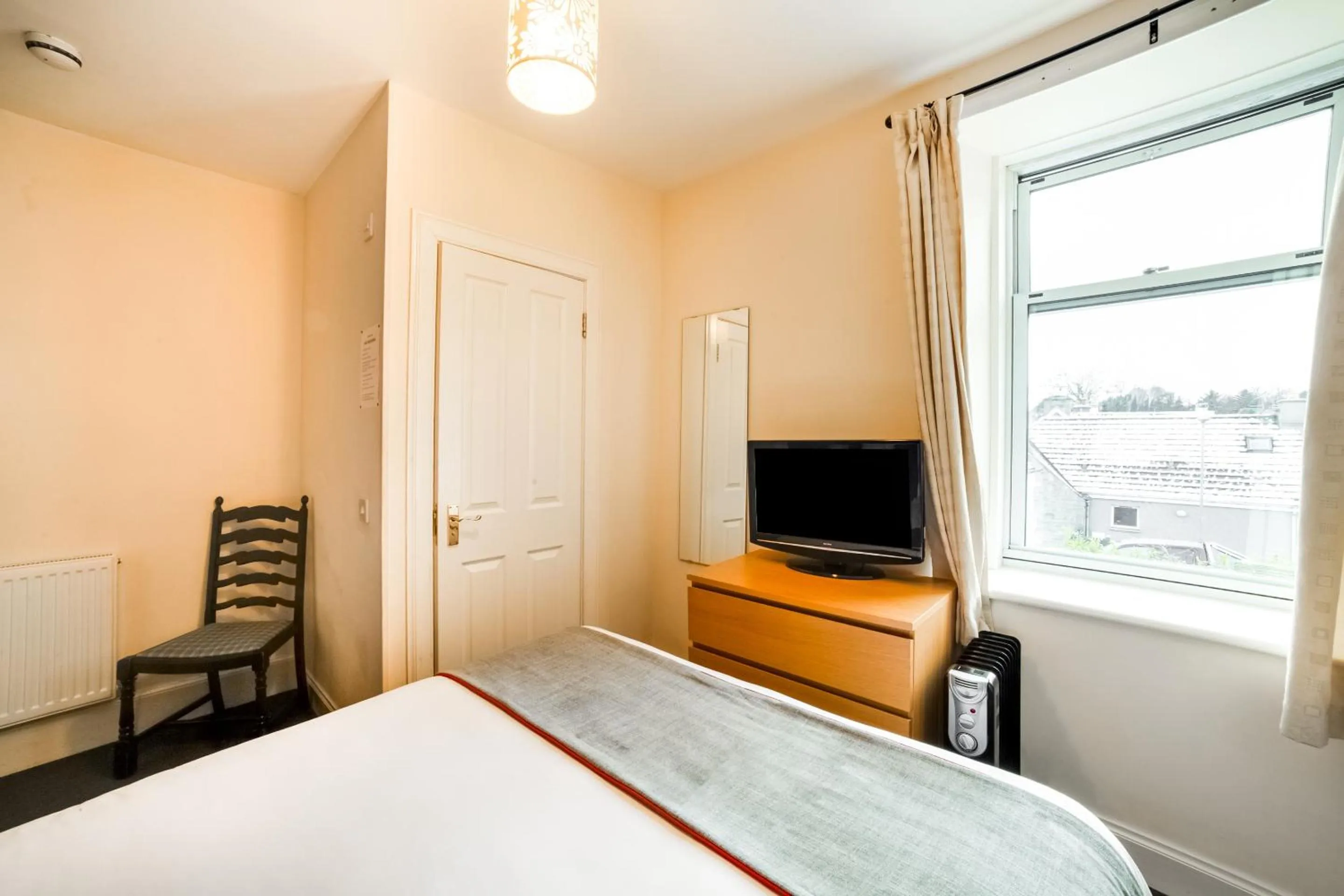 Bedroom in OYO Braeriach Hotel, Highlands Scotland