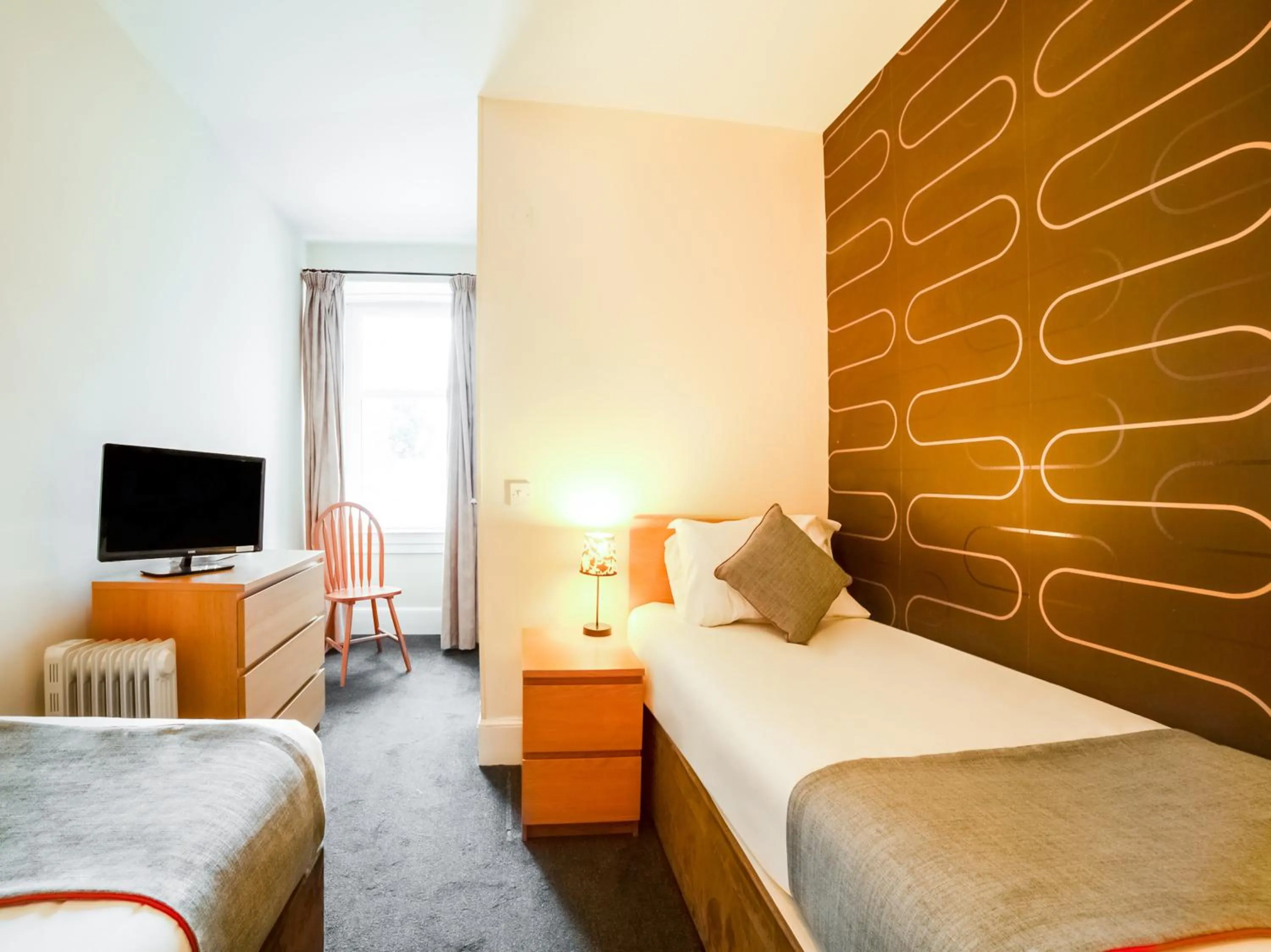 Standard Twin Room in OYO Braeriach Hotel, Highlands Scotland