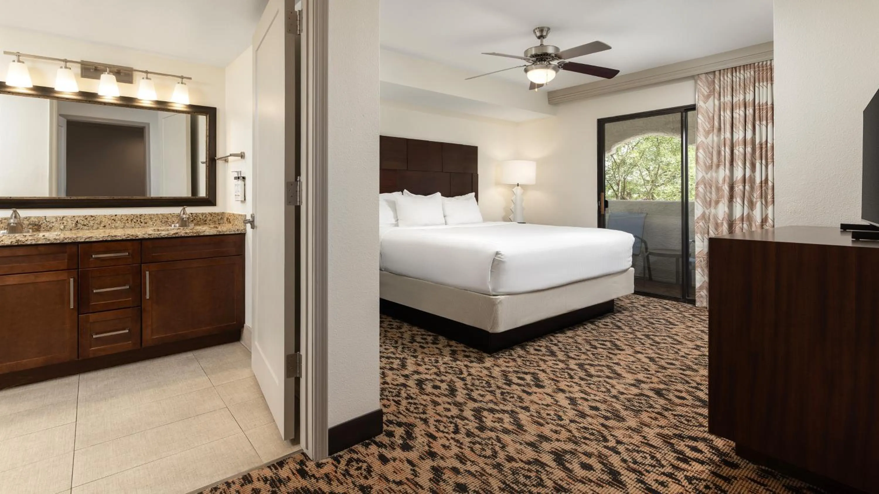 Two-Bedroom Standard Room in Holiday Inn Club Vacations Scottsdale Resort