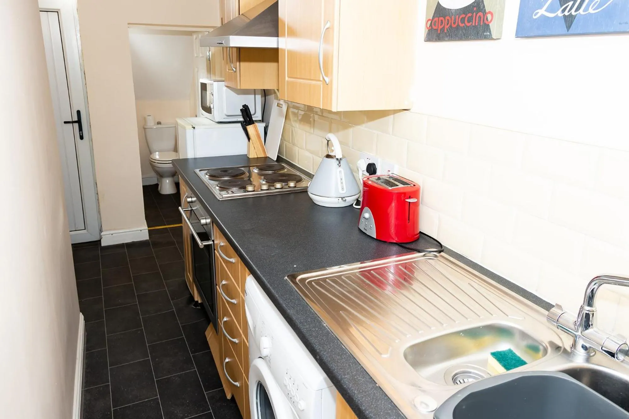Kitchen or kitchenette in South Shields Central