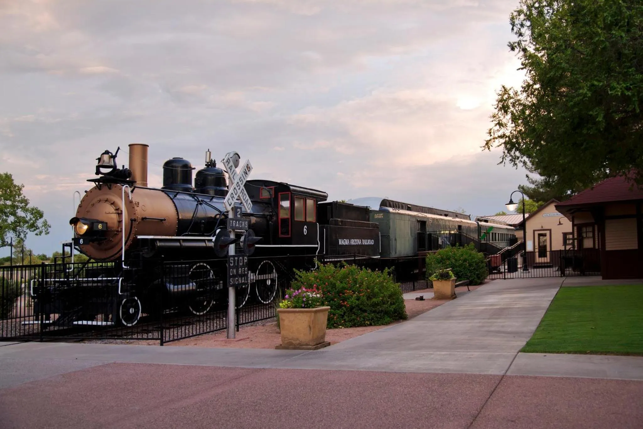 Area and facilities in Kimpton Miralina coming soon - Scottsdale Plaza Resort