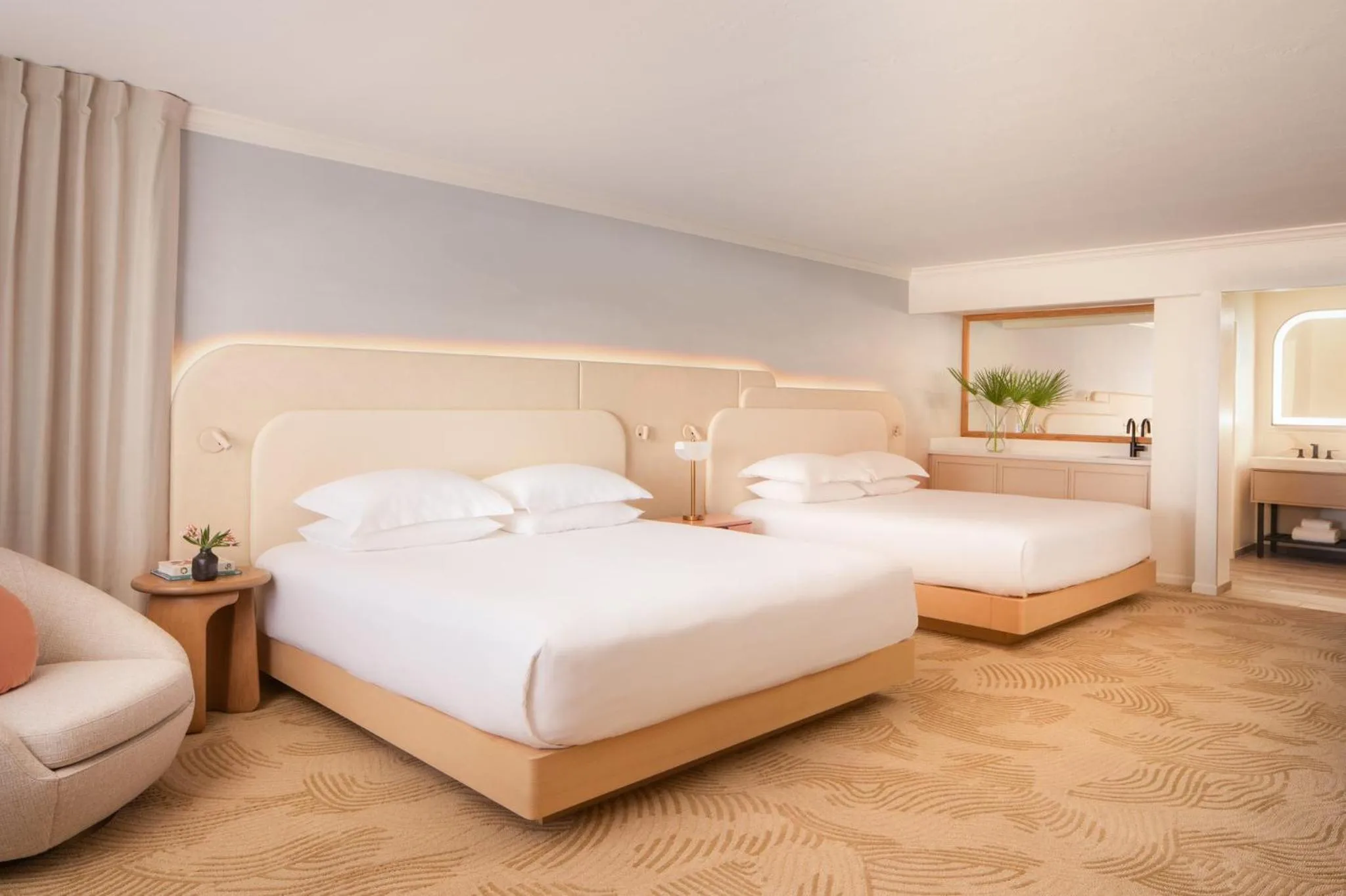 Photo of the whole room, Bed in Kimpton Miralina Resort and Villas by IHG