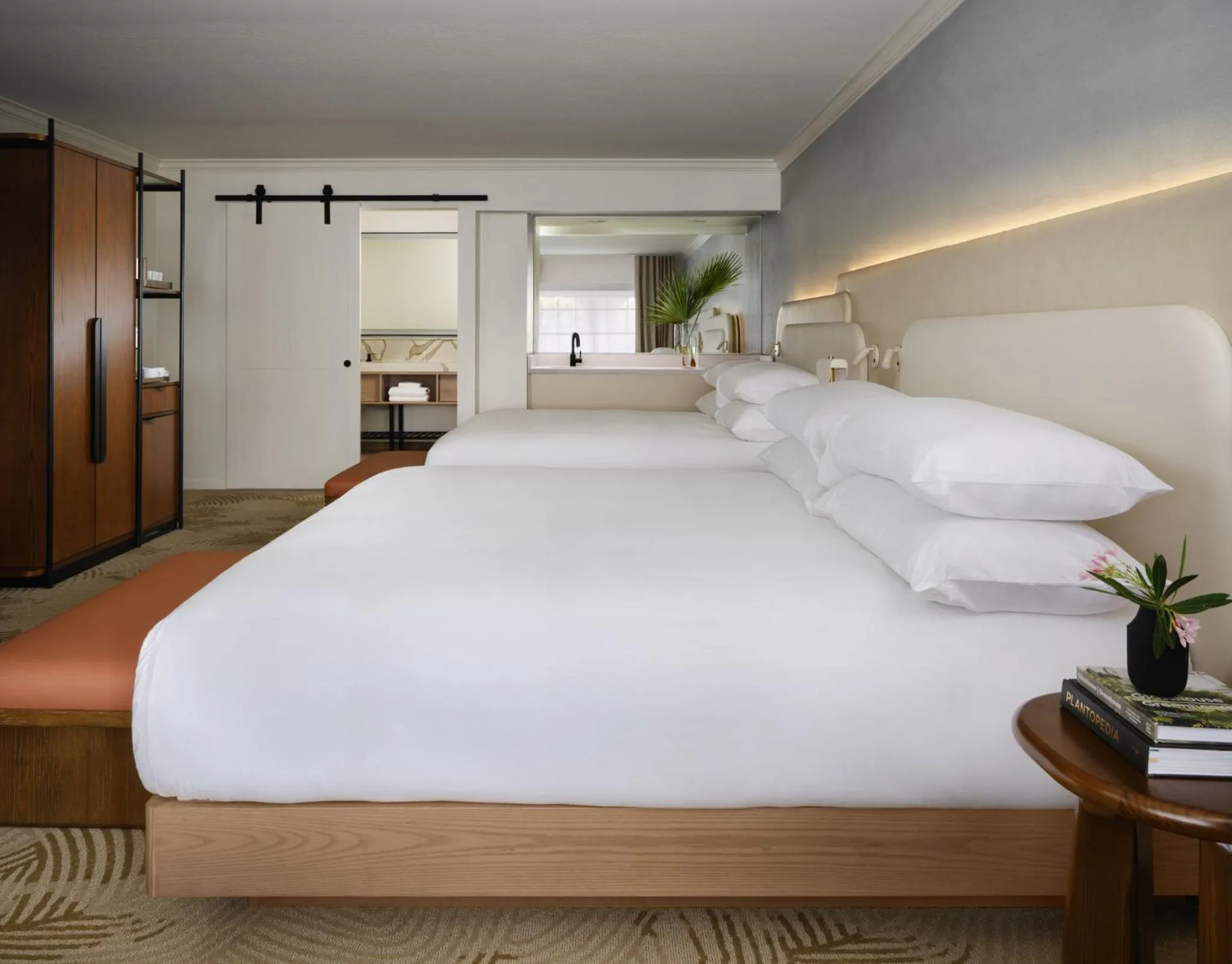 Photo of the whole room, Bed in Kimpton Miralina Resort and Villas by IHG