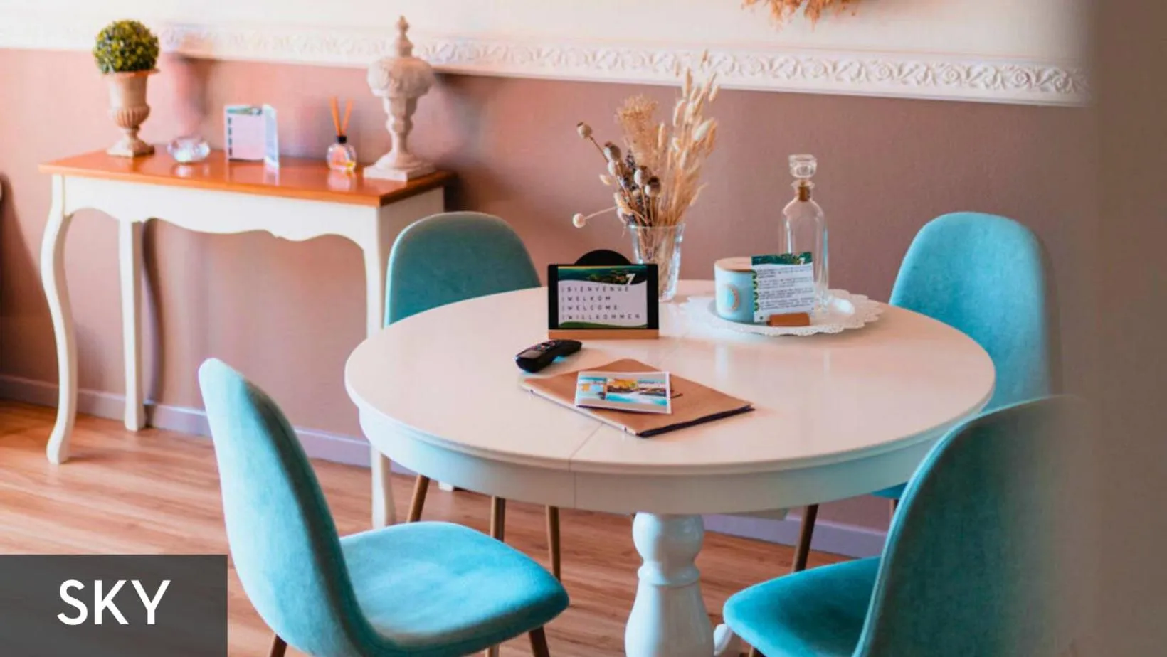 LES 7 MEUSES - Restaurant & Hébergements HÔTELIERS - INSOLITES - WELLNESS - GÎTES