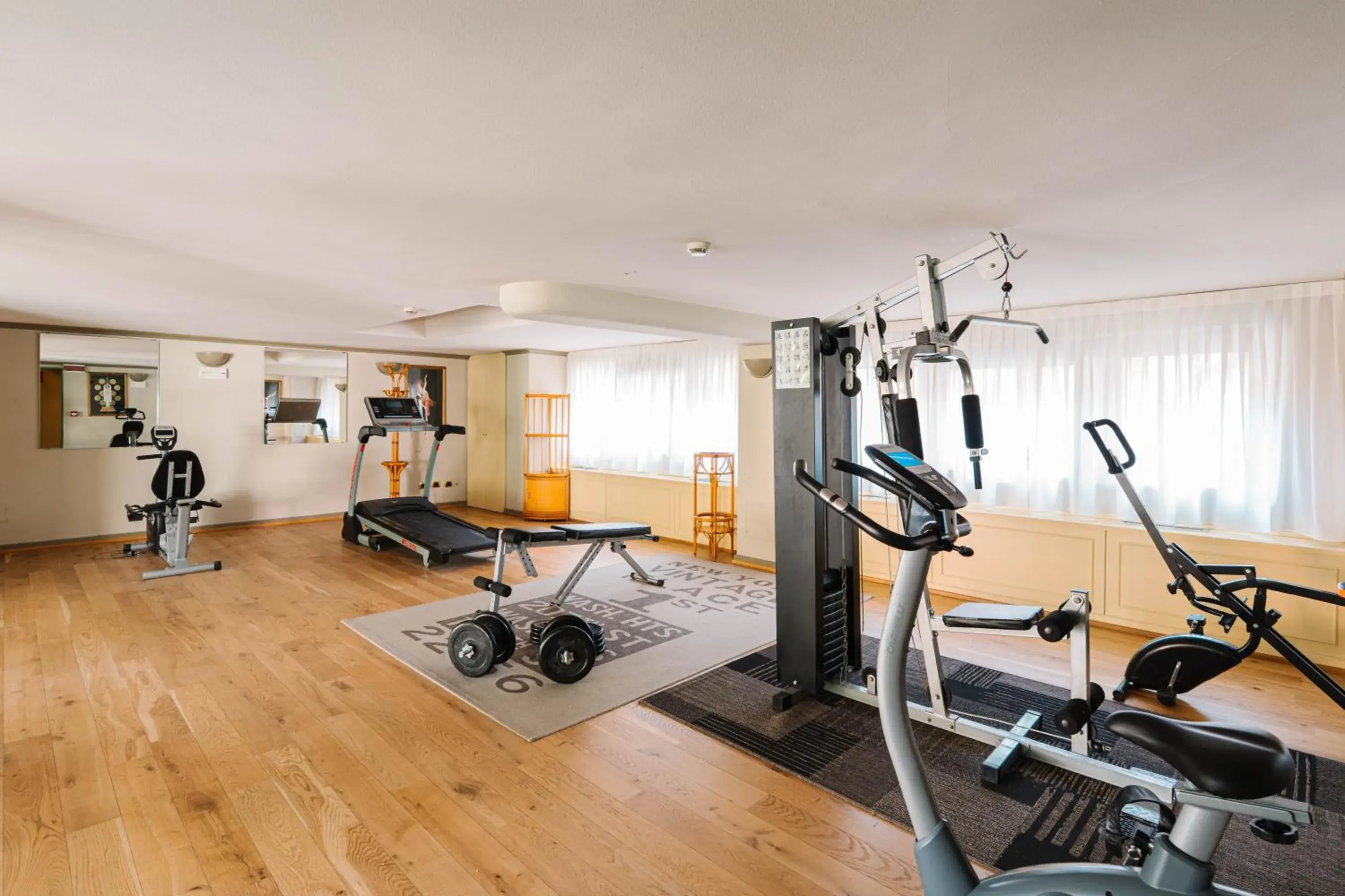 Fitness centre/facilities in Crystal Hotel Varese Fitness centre/facilities in Crystal Hotel Varese