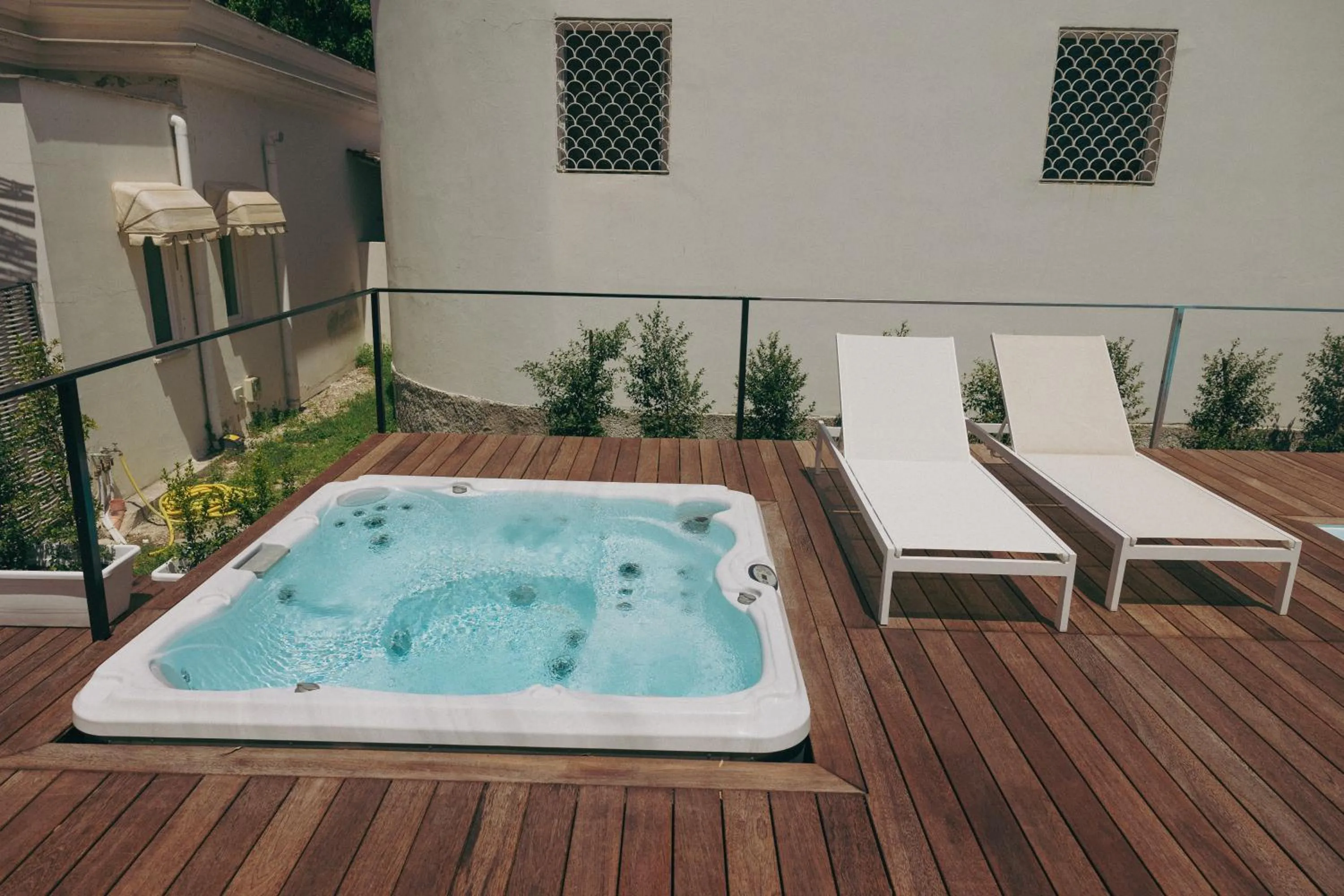 Swimming pool in Relais Corte Degli Aragonesi