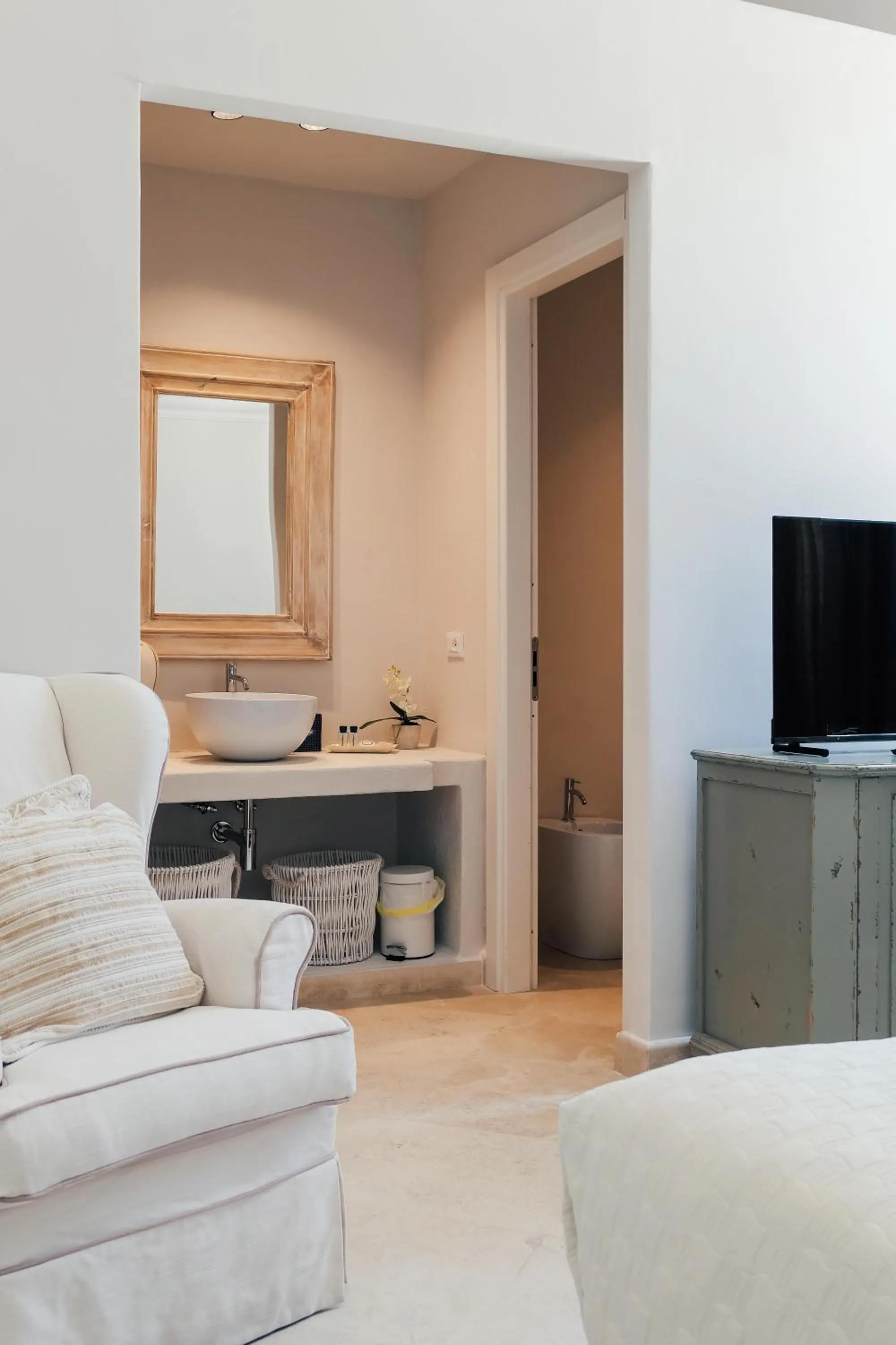 TV and multimedia in Relais Corte Degli Aragonesi