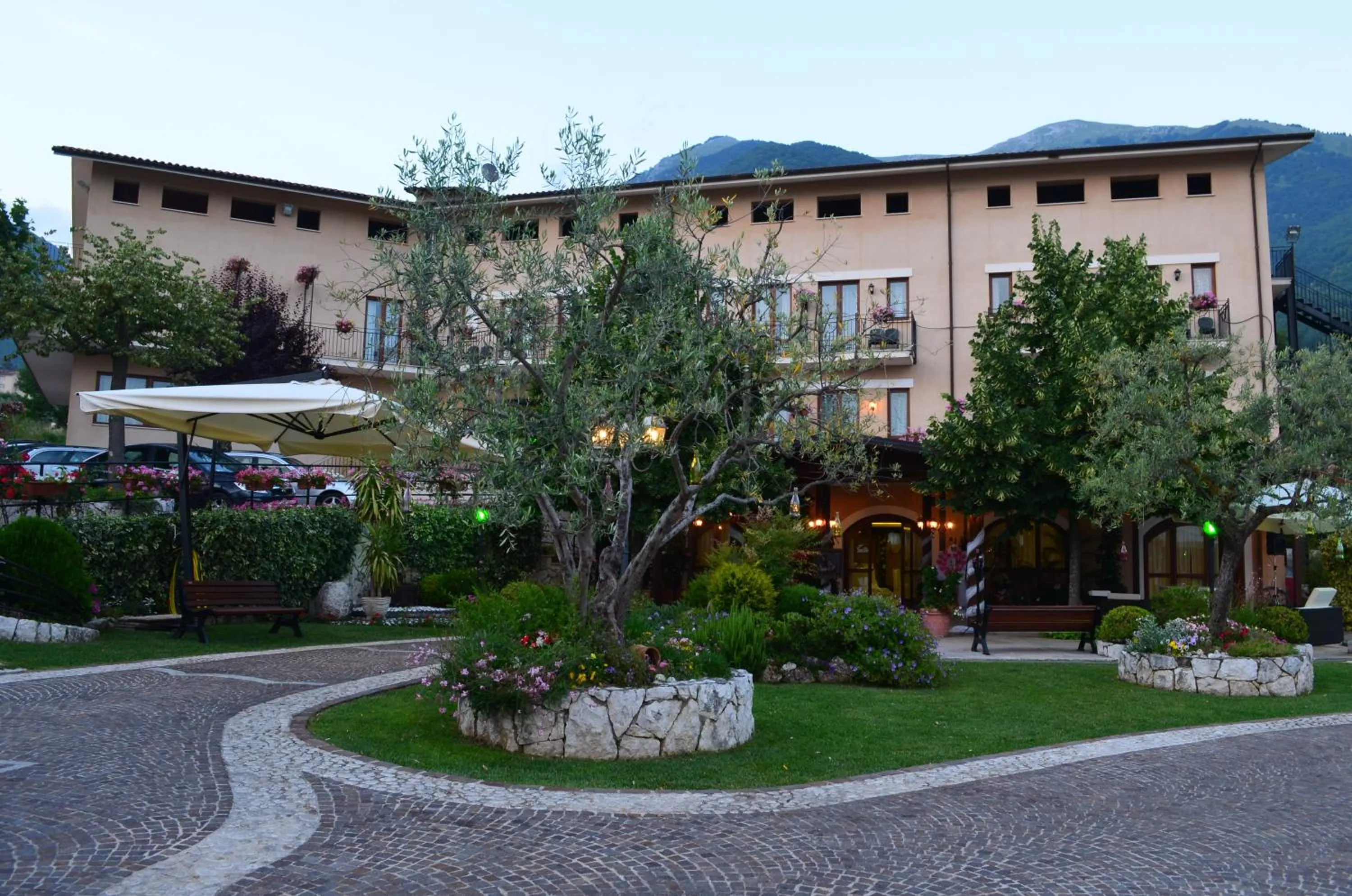 Property building in Hotel La Grotte