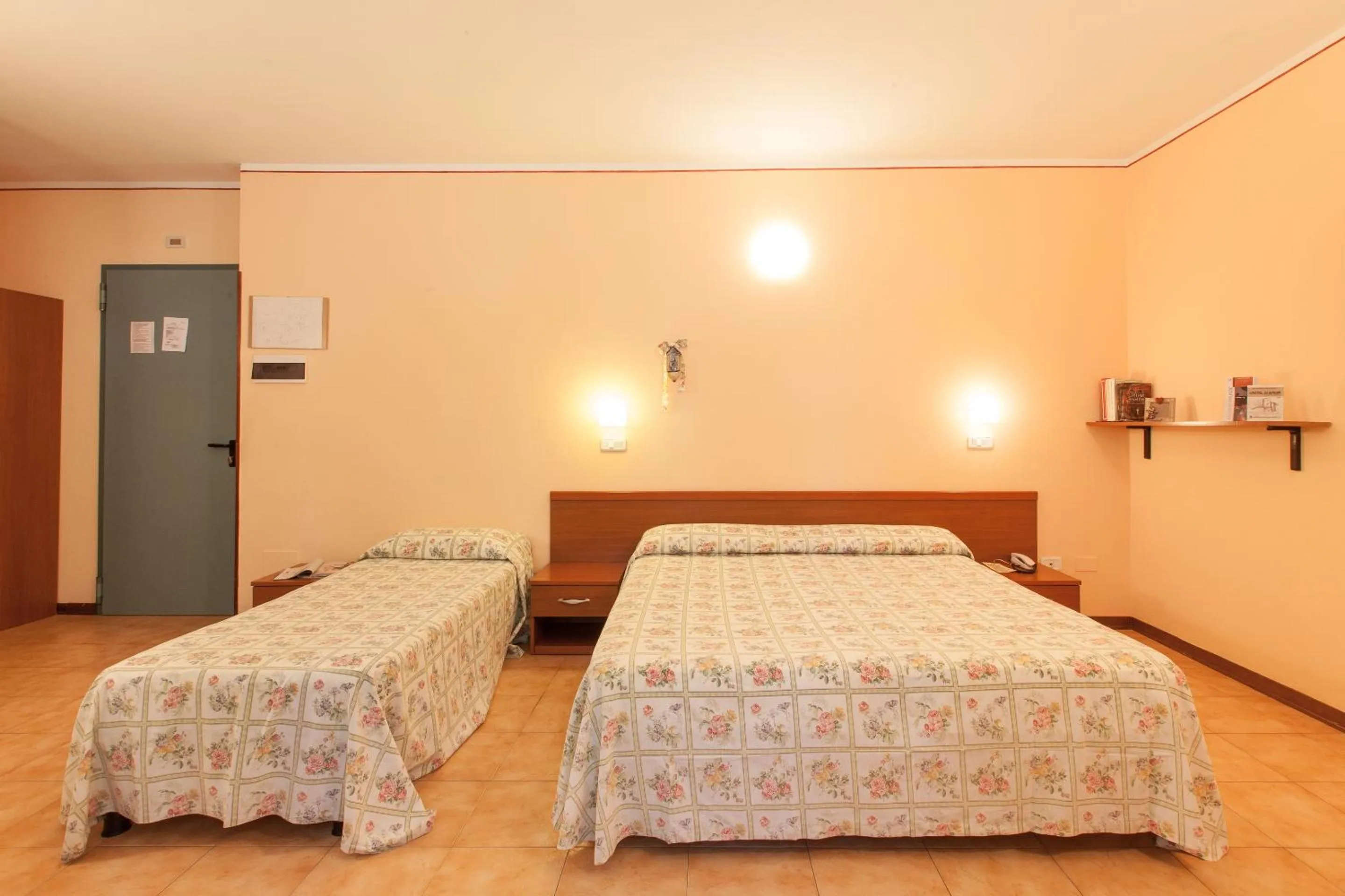 Photo of the whole room, Bed in Hotel Fabbrini