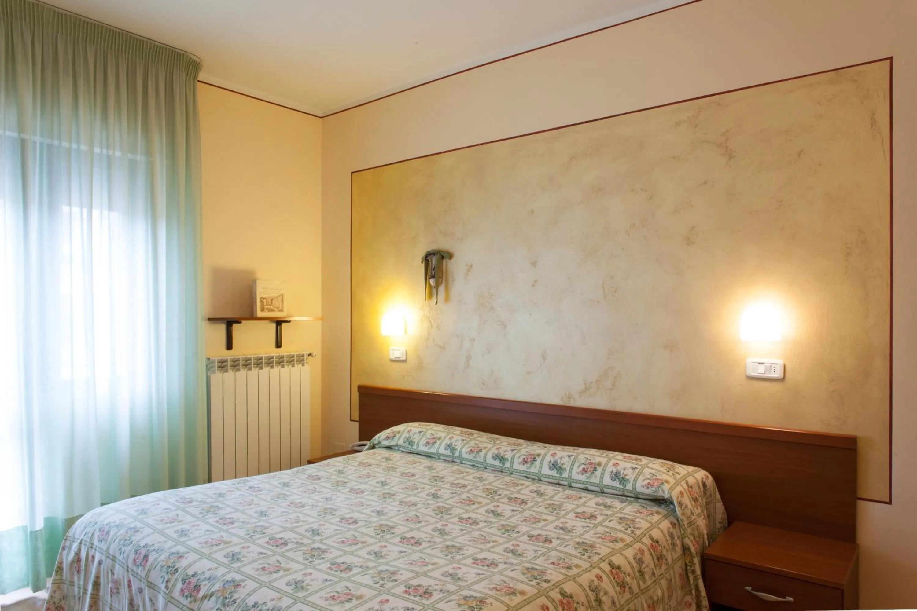 Bedroom, Bed in Hotel Fabbrini