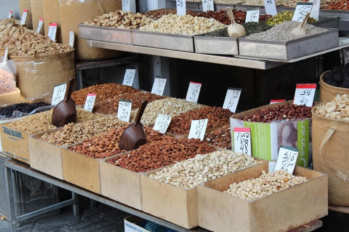 Supermarket/grocery shop in Theodor Brown Rothschild Tel-Aviv, a member of Brown Hotels