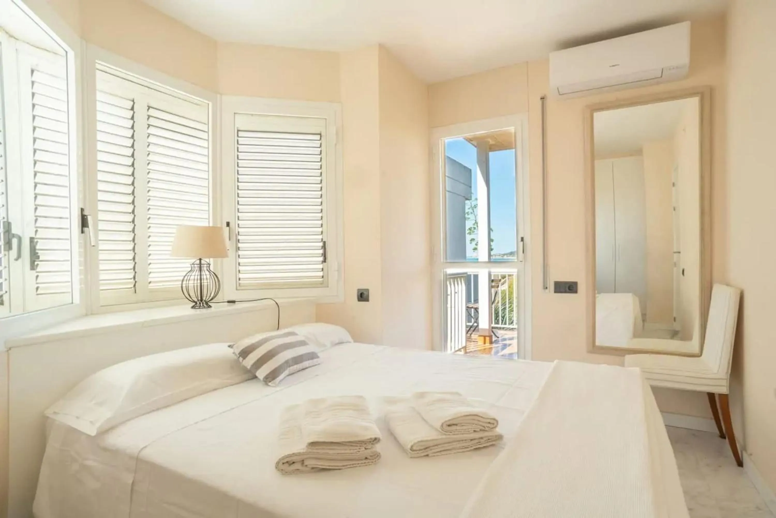Bird's eye view, Bed in Comfortable House in Sitges with Shared Pool