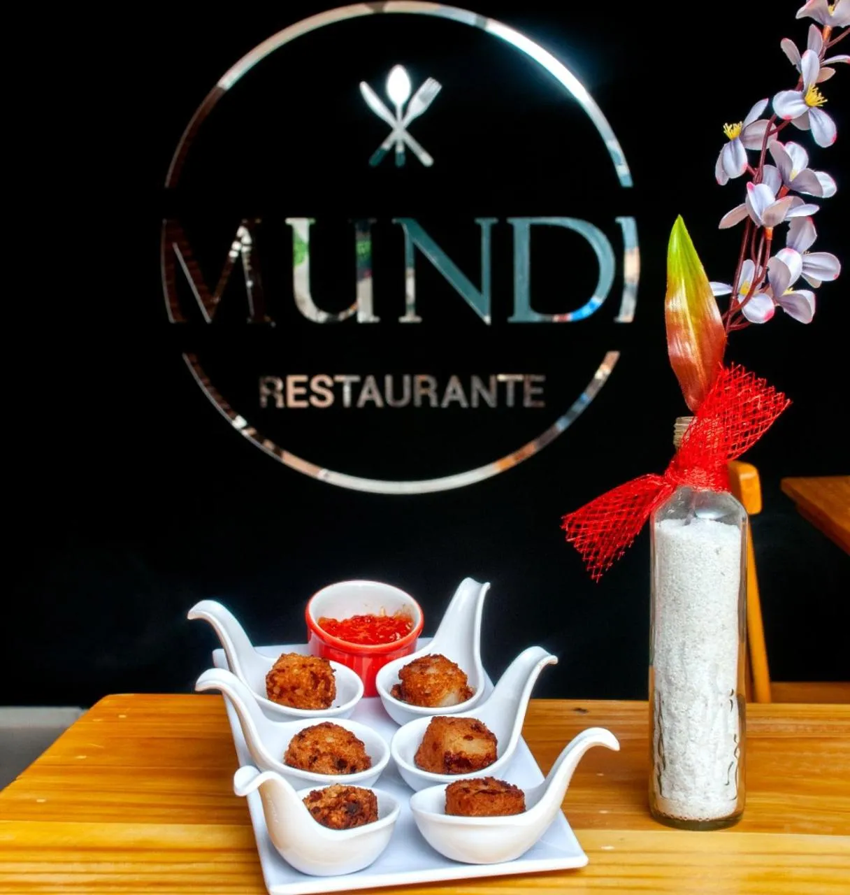 Food and drinks in Murano Center Hotel