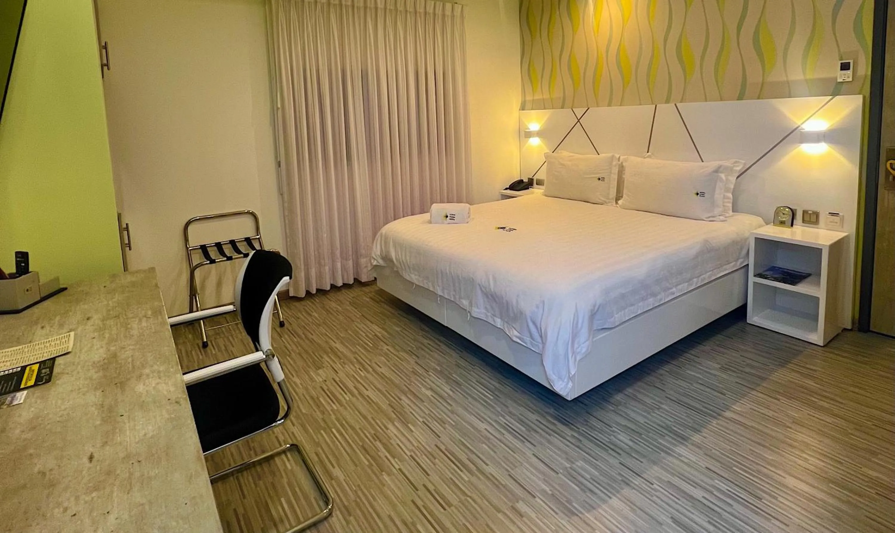 Photo of the whole room, Bed in Luma Plaza Hotel