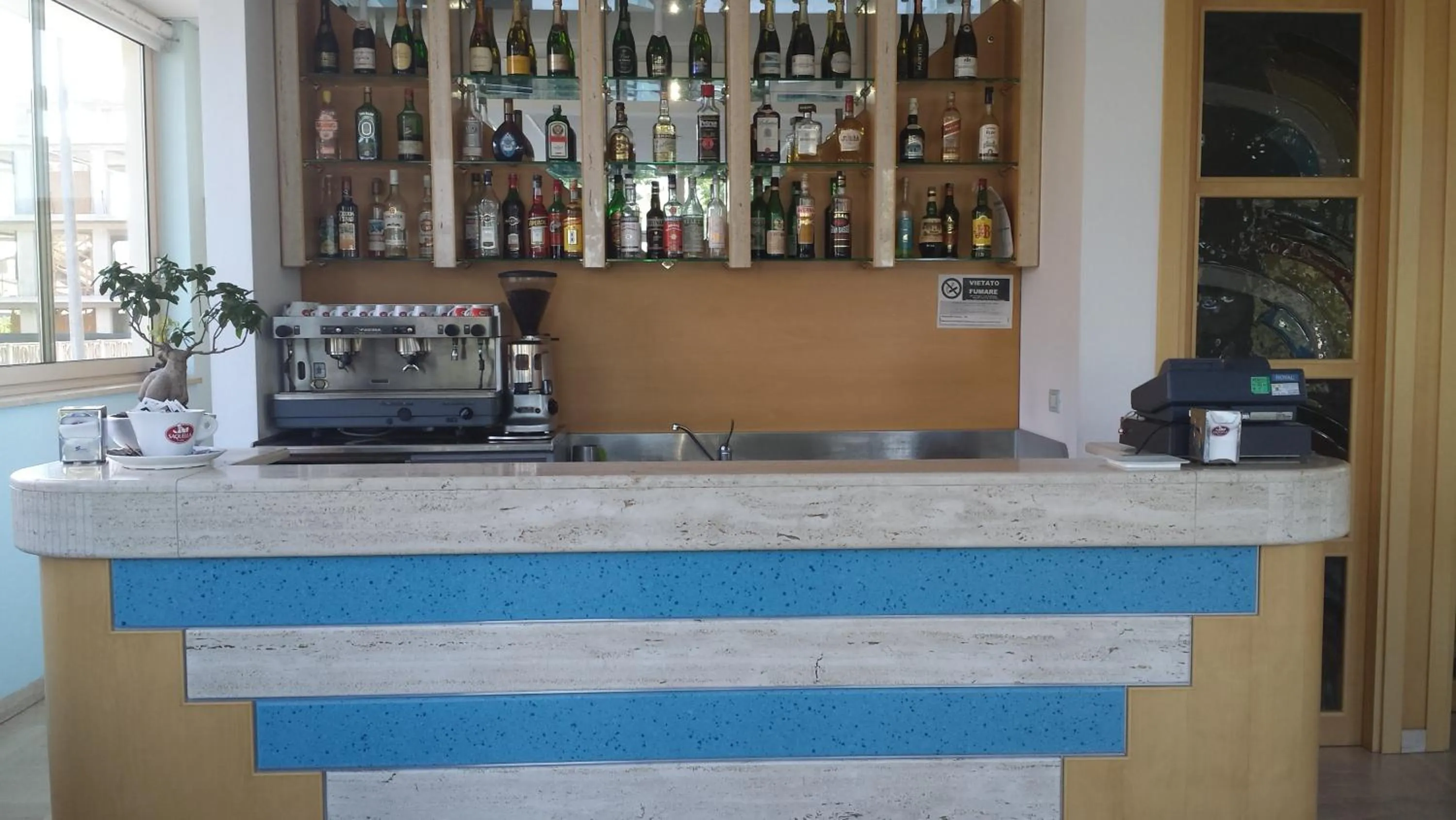 Lounge or bar in Hotel Miramare