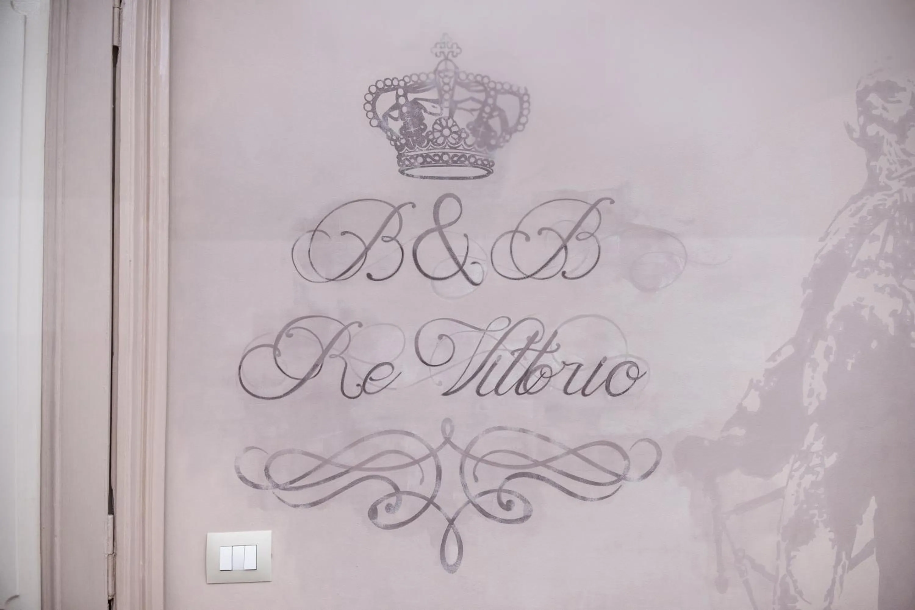 Property logo or sign in Re Vittorio