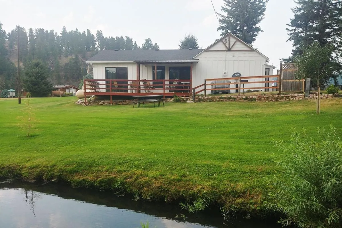 Freedom Ridge Cabins