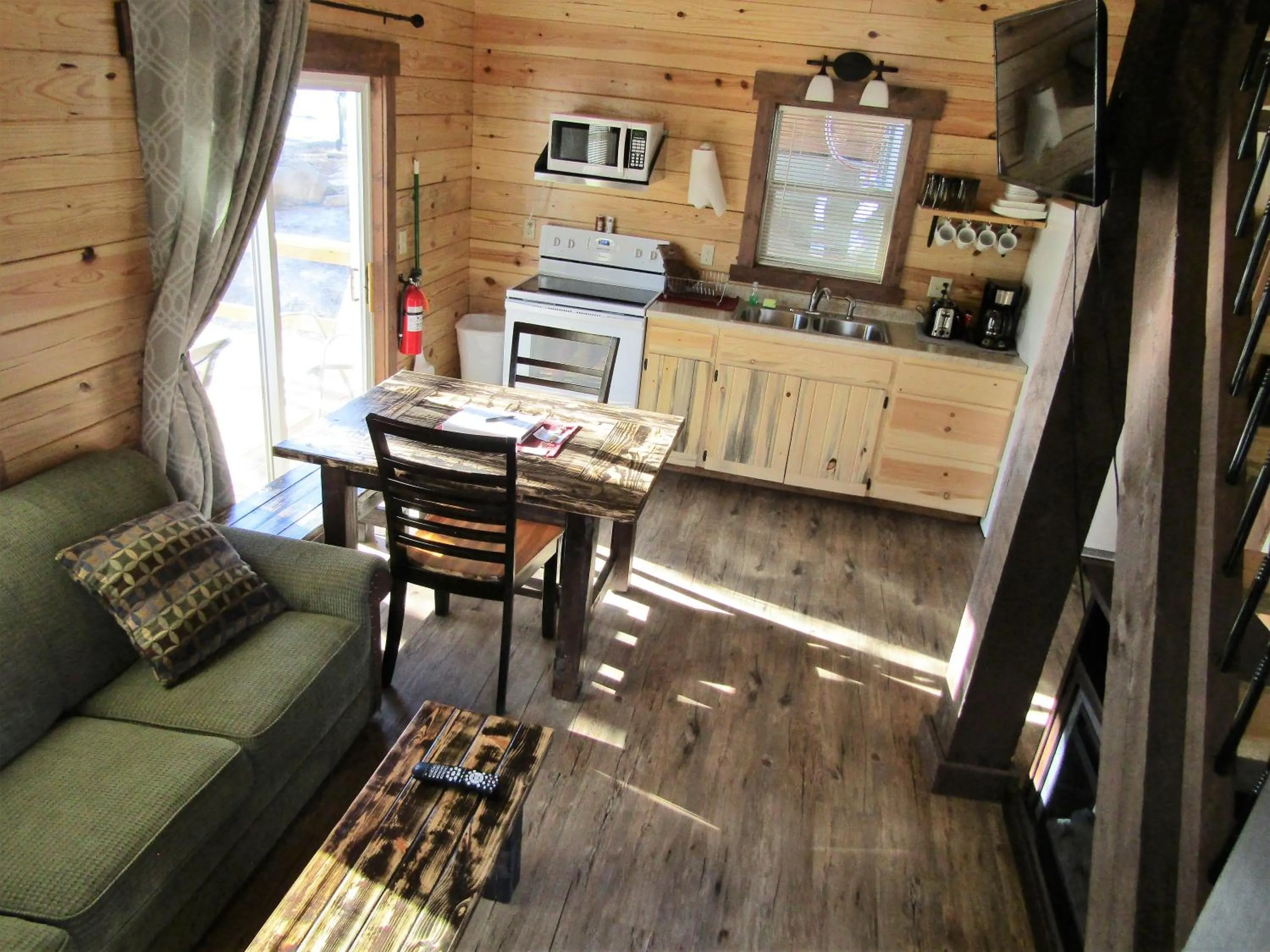 Freedom Ridge Cabins