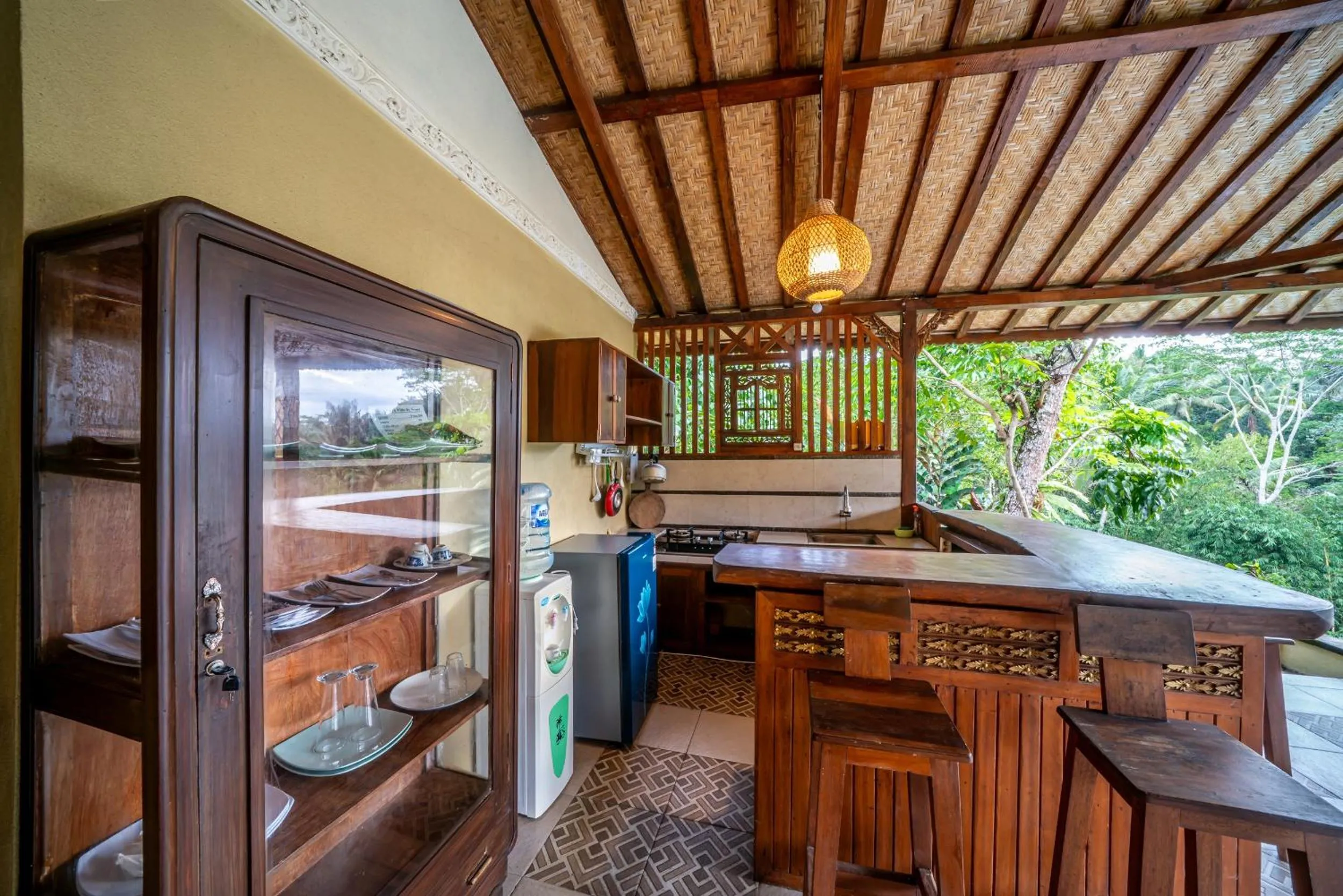 Kitchen or kitchenette in Yoga Maya Villa