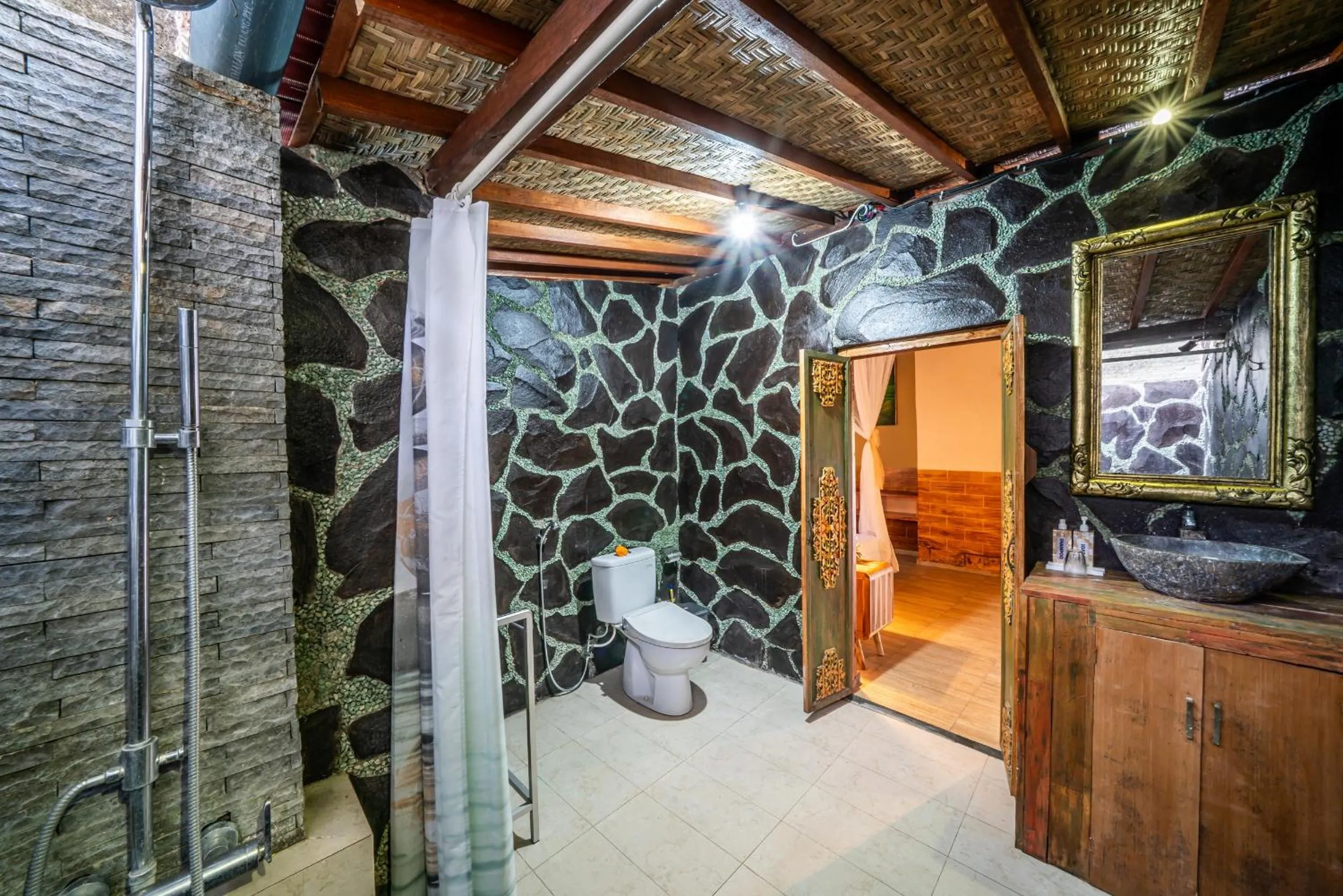 Bathroom in Yoga Maya Villa