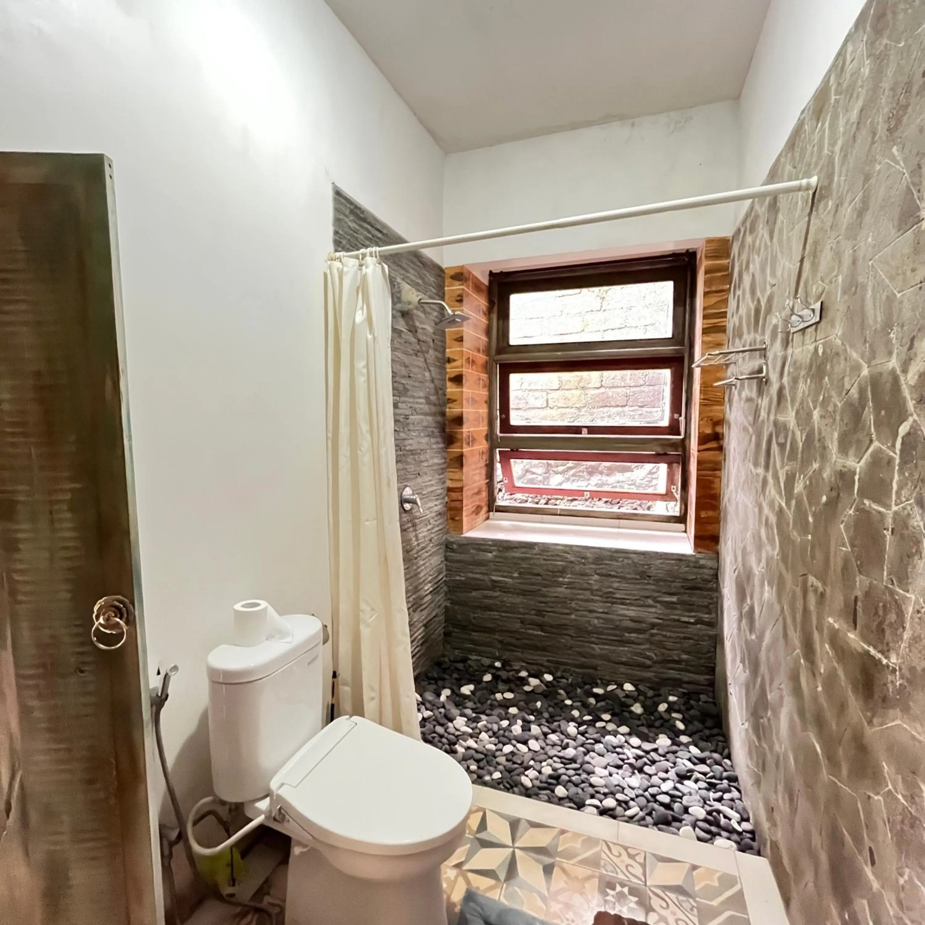 Bathroom in Yoga Maya Villa