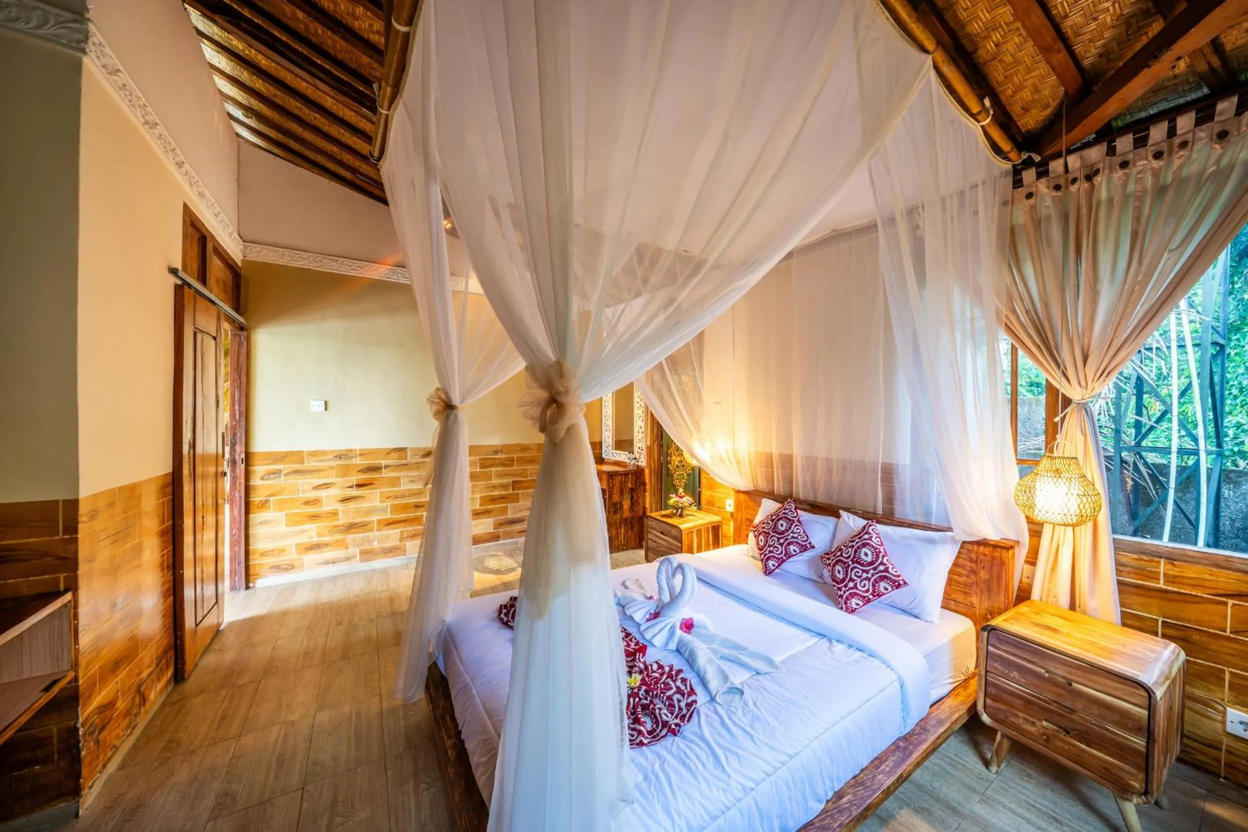 Bed in Yoga Maya Villa