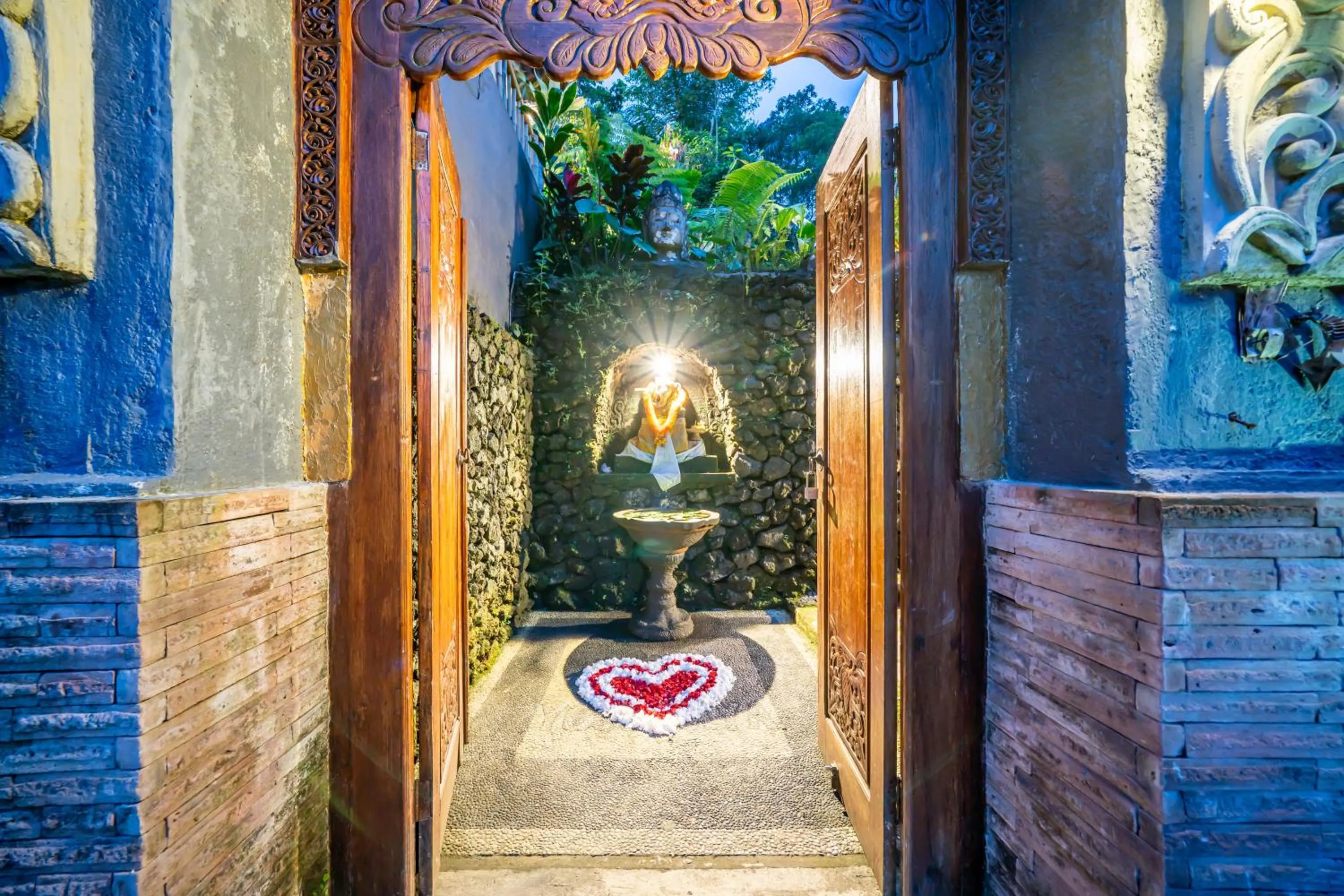 Facade/entrance in Yoga Maya Villa