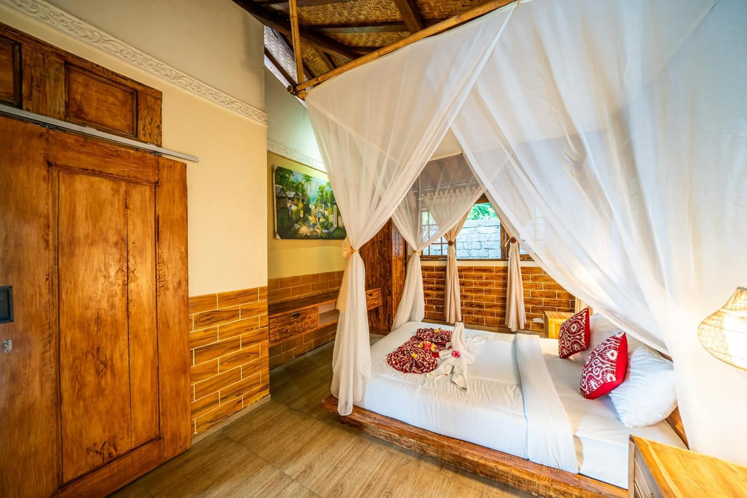 Bed in Yoga Maya Villa