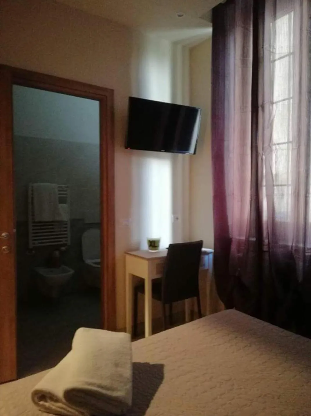 Bed in Albergo Torino
