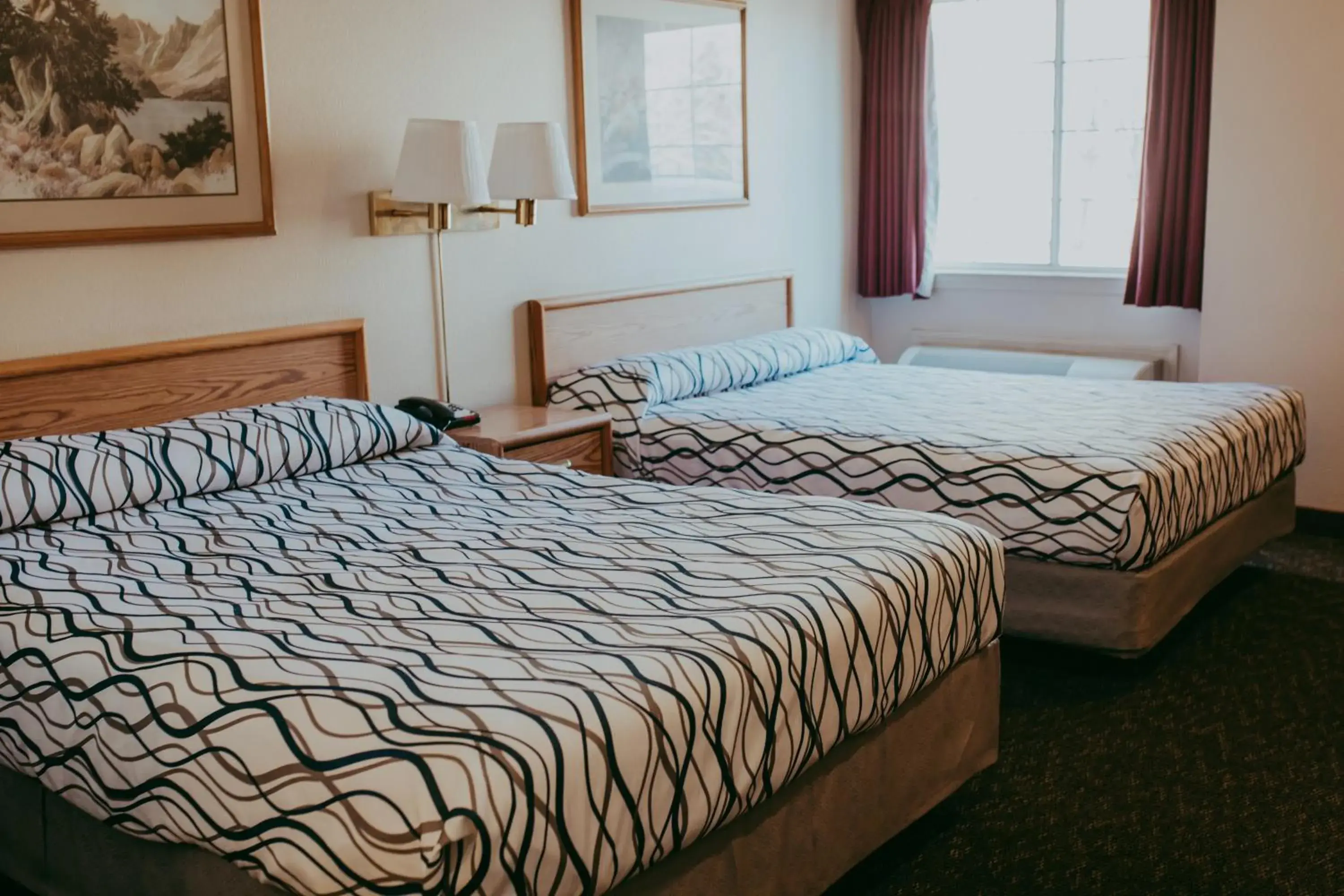 Bedroom, Bed in Carson City Plaza Hotel Bedroom, Bed in Carson City Plaza Hotel