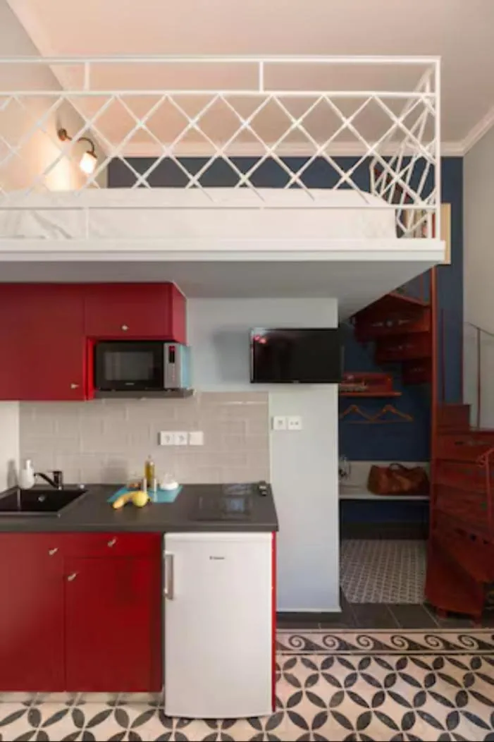 Troon of Athens Apartments