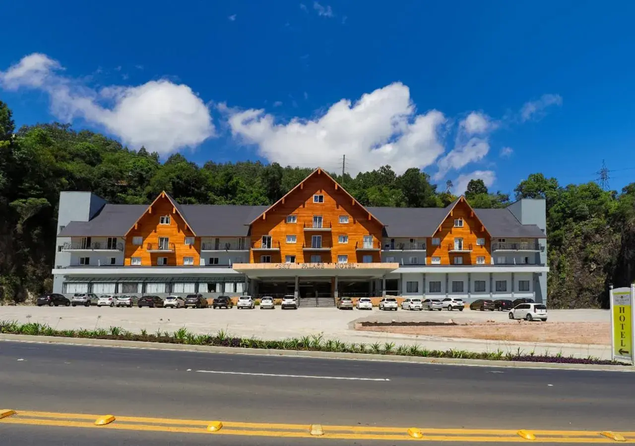 Facade/entrance in Sky Palace Hotel Facade/entrance in Sky Palace Hotel
