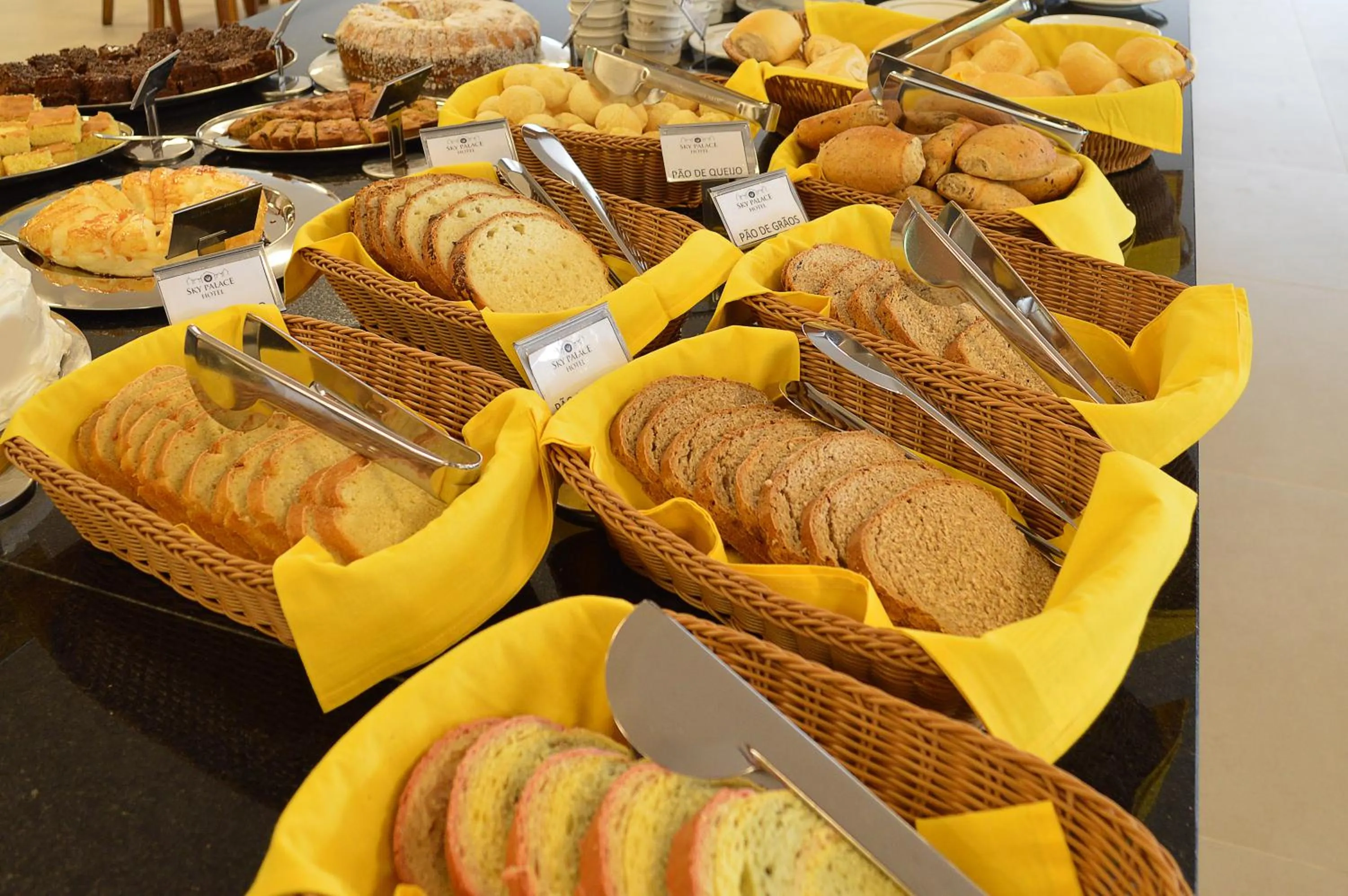 Food and drinks in Sky Palace Hotel