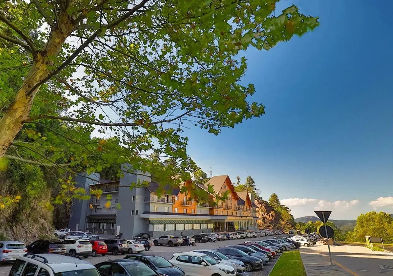 Facade/entrance in Sky Palace Hotel Facade/entrance in Sky Palace Hotel