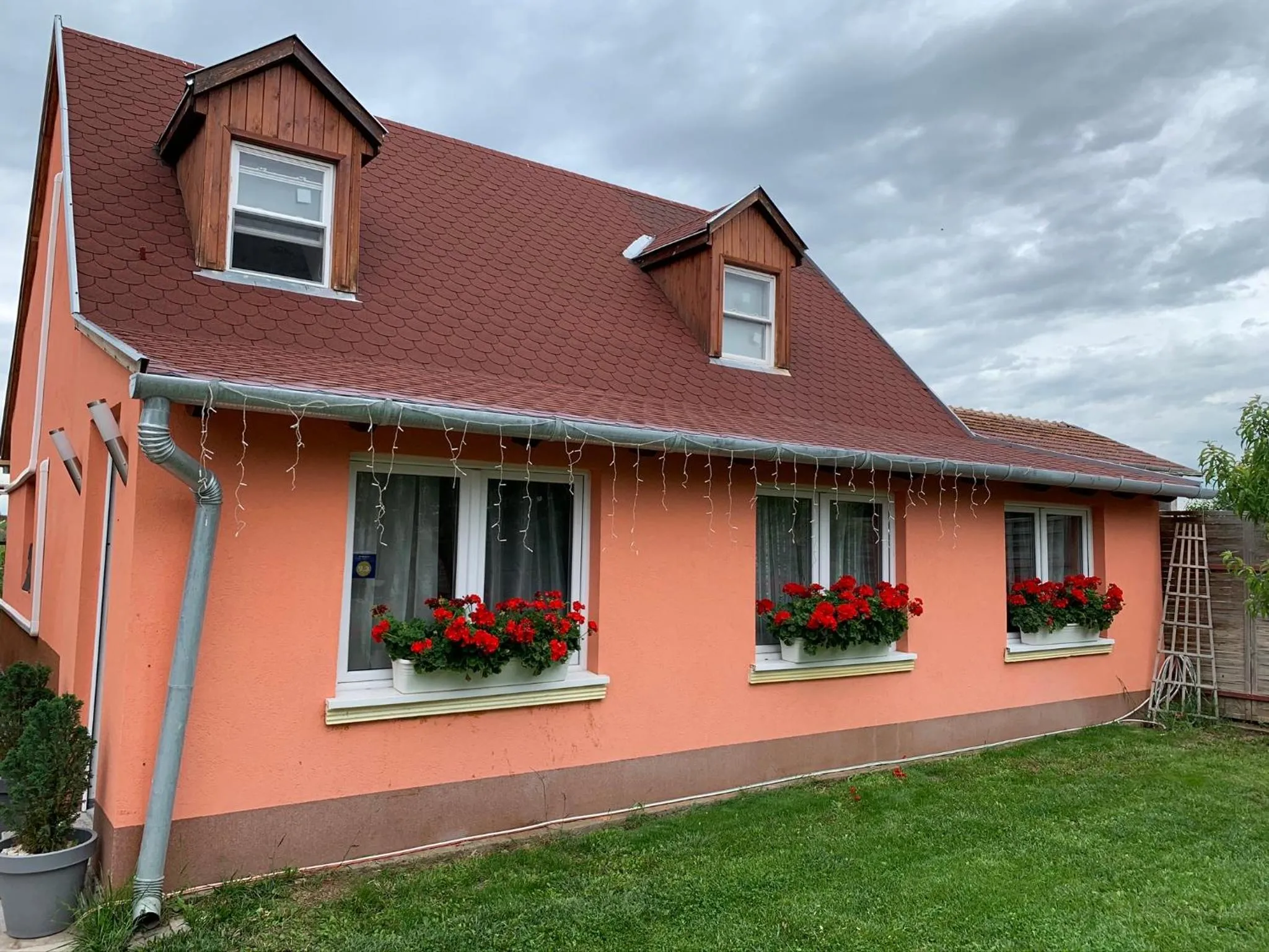 Airport16 bed and breakfast