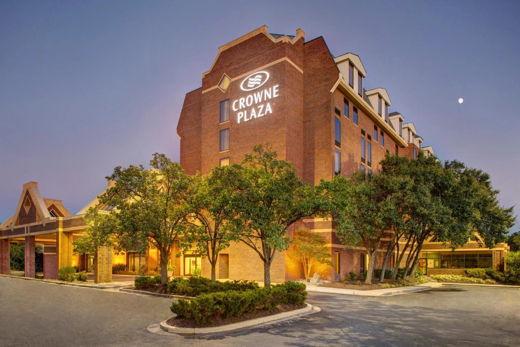 Property building in Crowne Plaza Annapolis by IHG