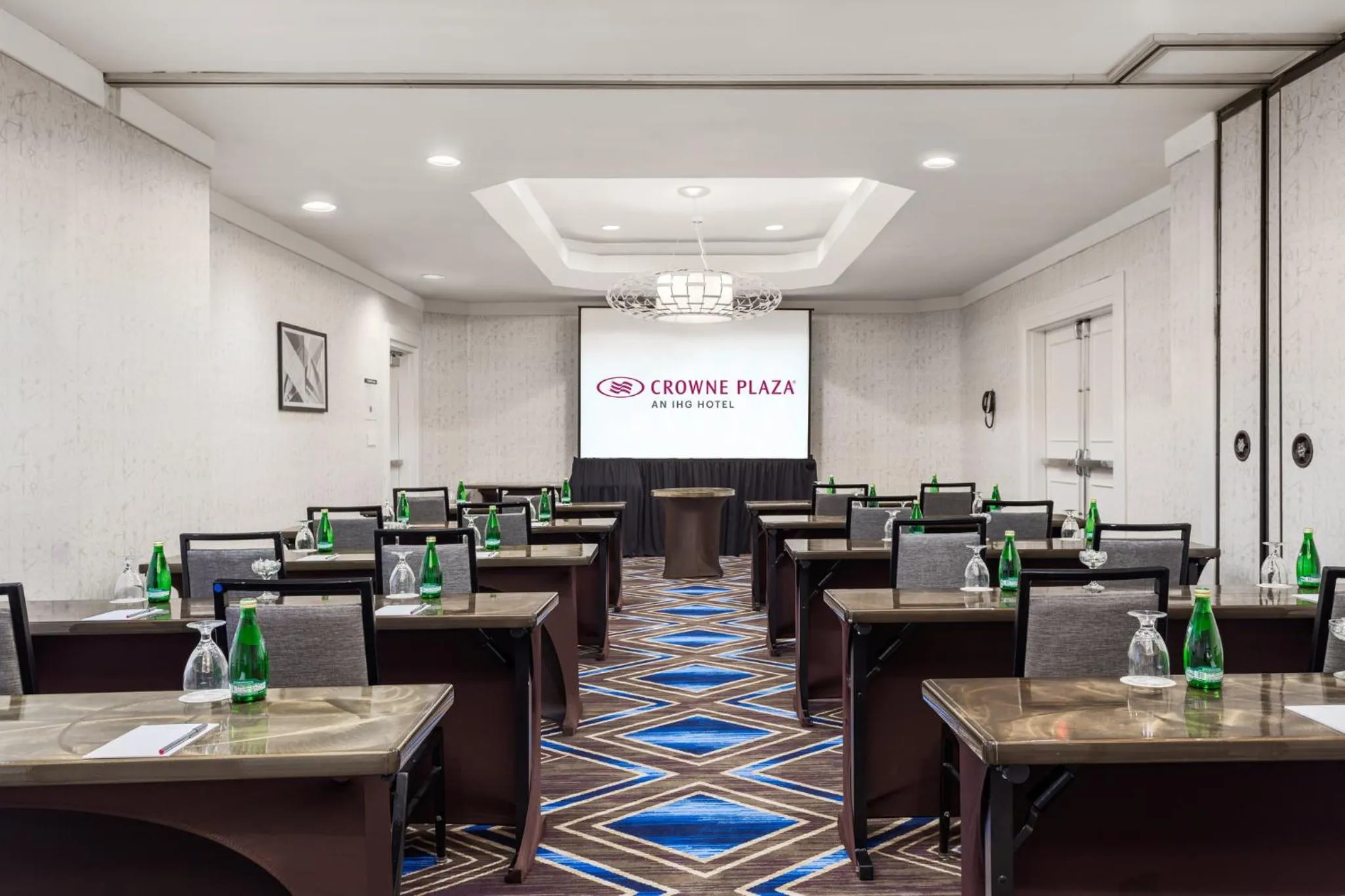 Meeting/conference room in Crowne Plaza Annapolis by IHG