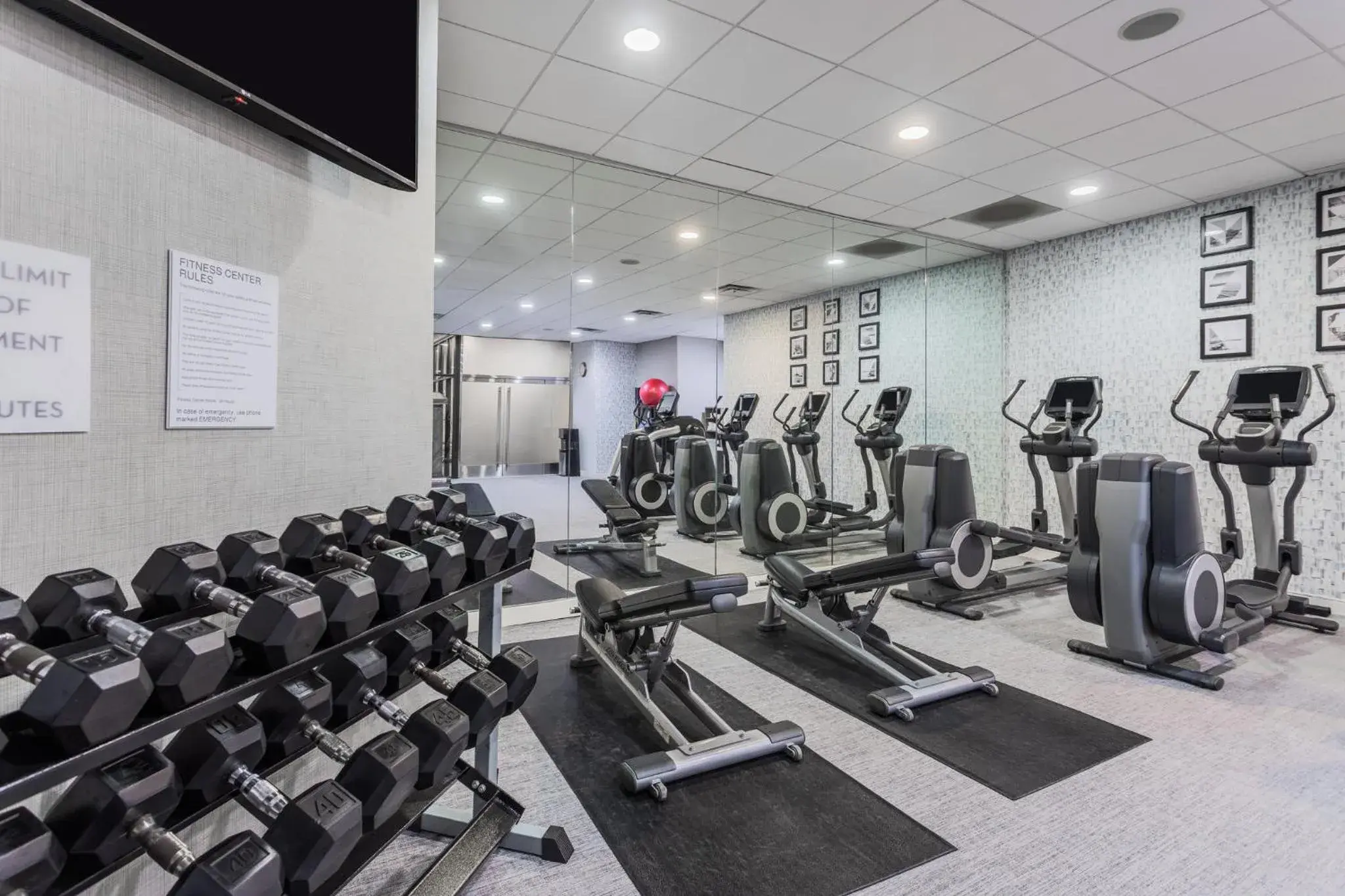 Fitness centre/facilities in Crowne Plaza Annapolis by IHG Fitness centre/facilities in Crowne Plaza Annapolis by IHG