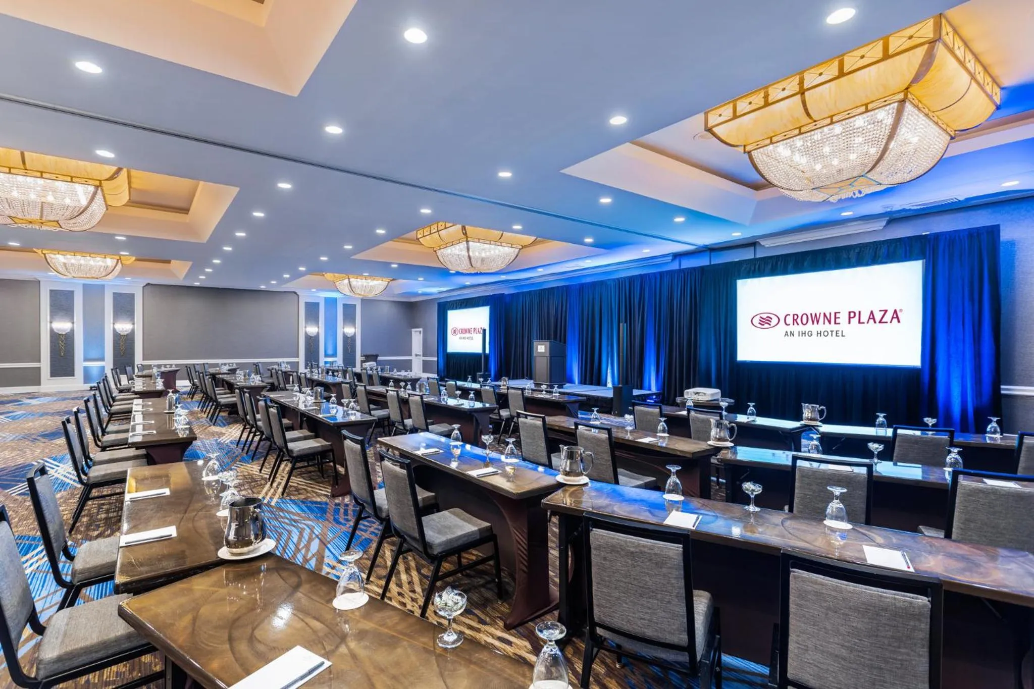 Meeting/conference room in Crowne Plaza Annapolis by IHG