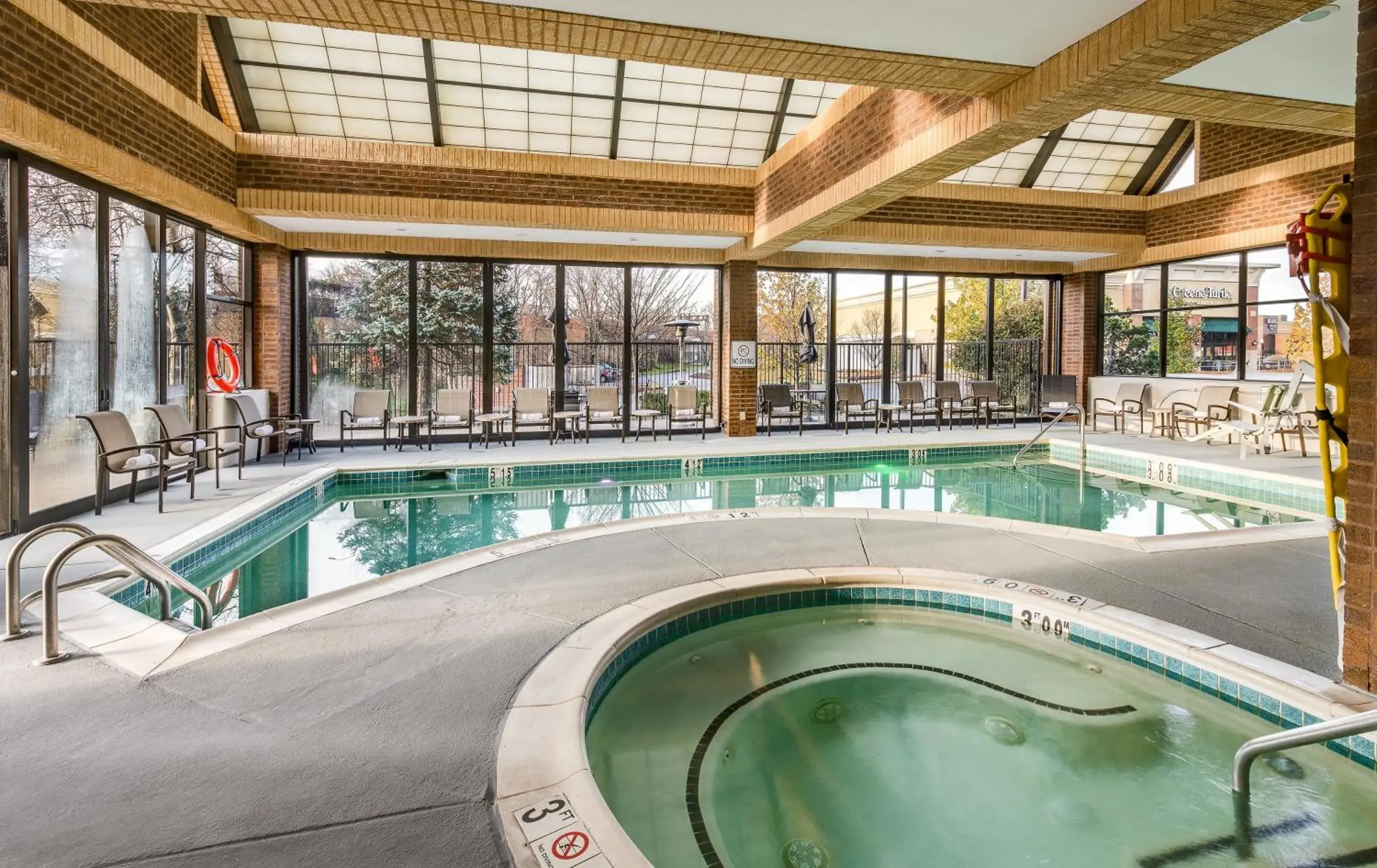 Swimming pool in Crowne Plaza Annapolis by IHG Swimming pool in Crowne Plaza Annapolis by IHG